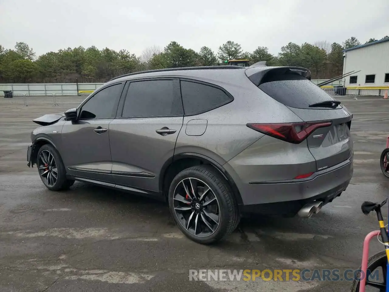 2 Photograph of a damaged car 5J8YD8H85NL003306 ACURA MDX TYPE S 2022