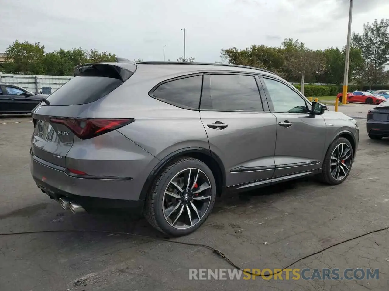 3 Photograph of a damaged car 5J8YD8H86NL000916 ACURA MDX TYPE S 2022
