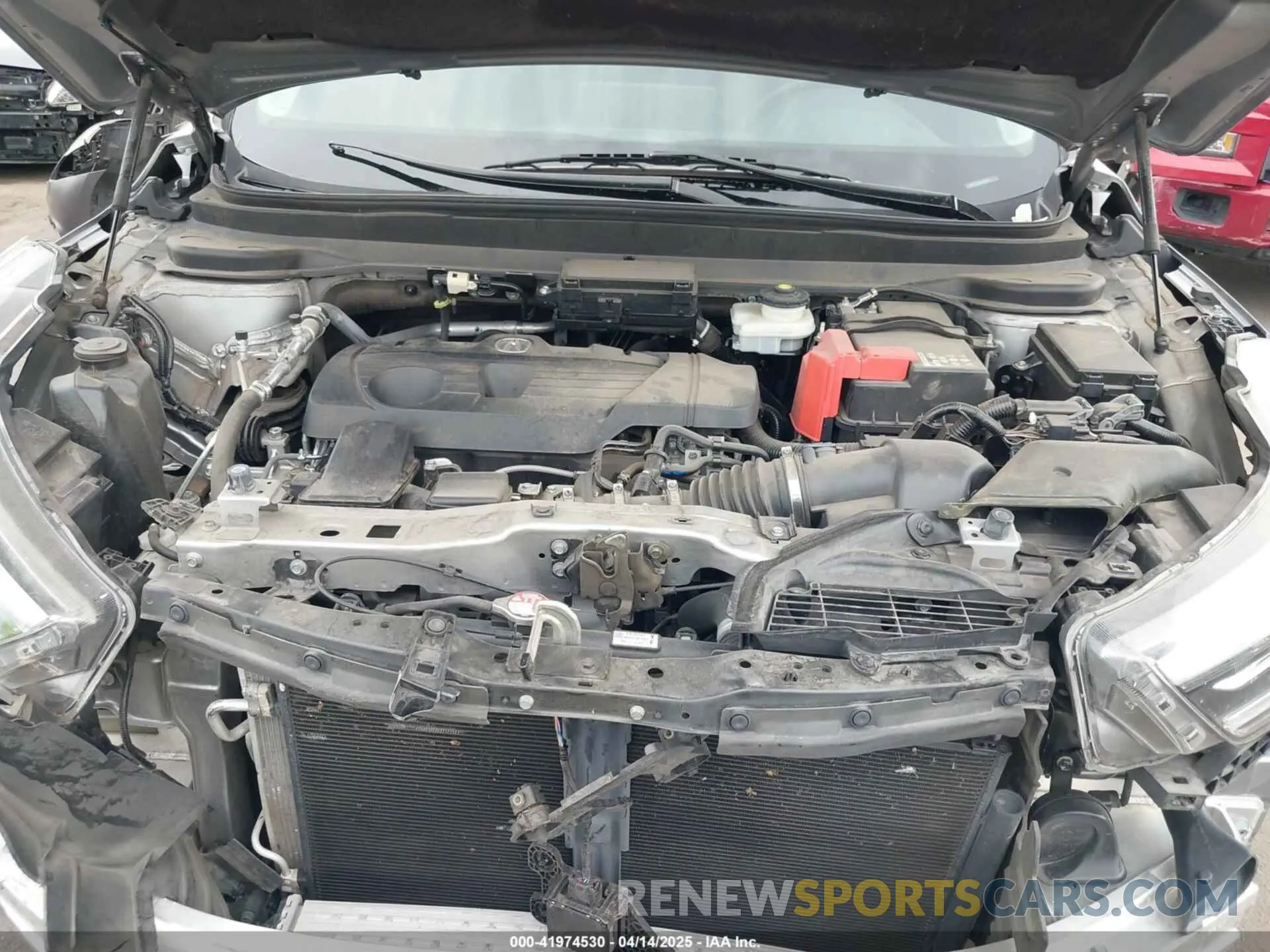 10 Photograph of a damaged car 5J8TC1H33KL014325 ACURA RDX 2019