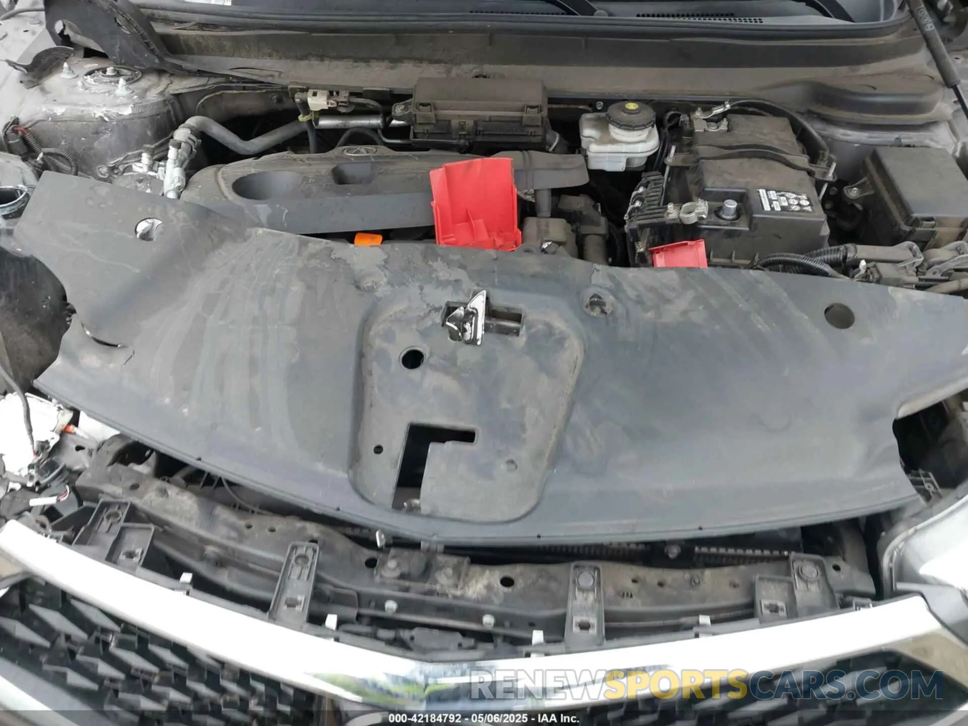 10 Photograph of a damaged car 5J8TC1H39KL000073 ACURA RDX 2019