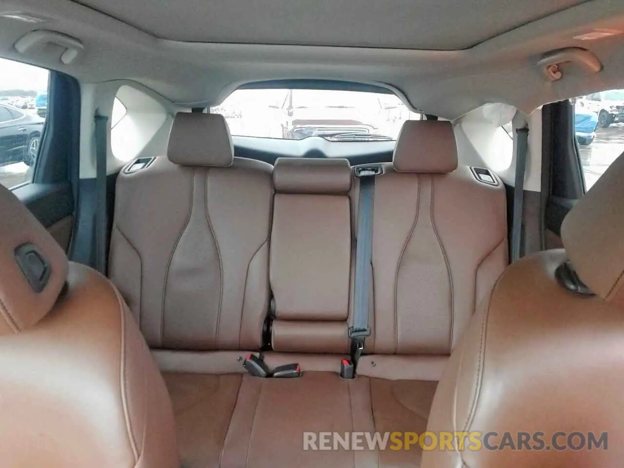 10 Photograph of a damaged car 5J8TC1H52KL006847 ACURA RDX 2019