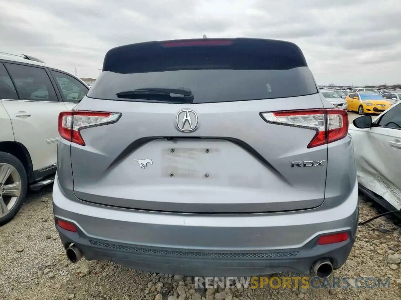 6 Photograph of a damaged car 5J8TC1H52KL006847 ACURA RDX 2019