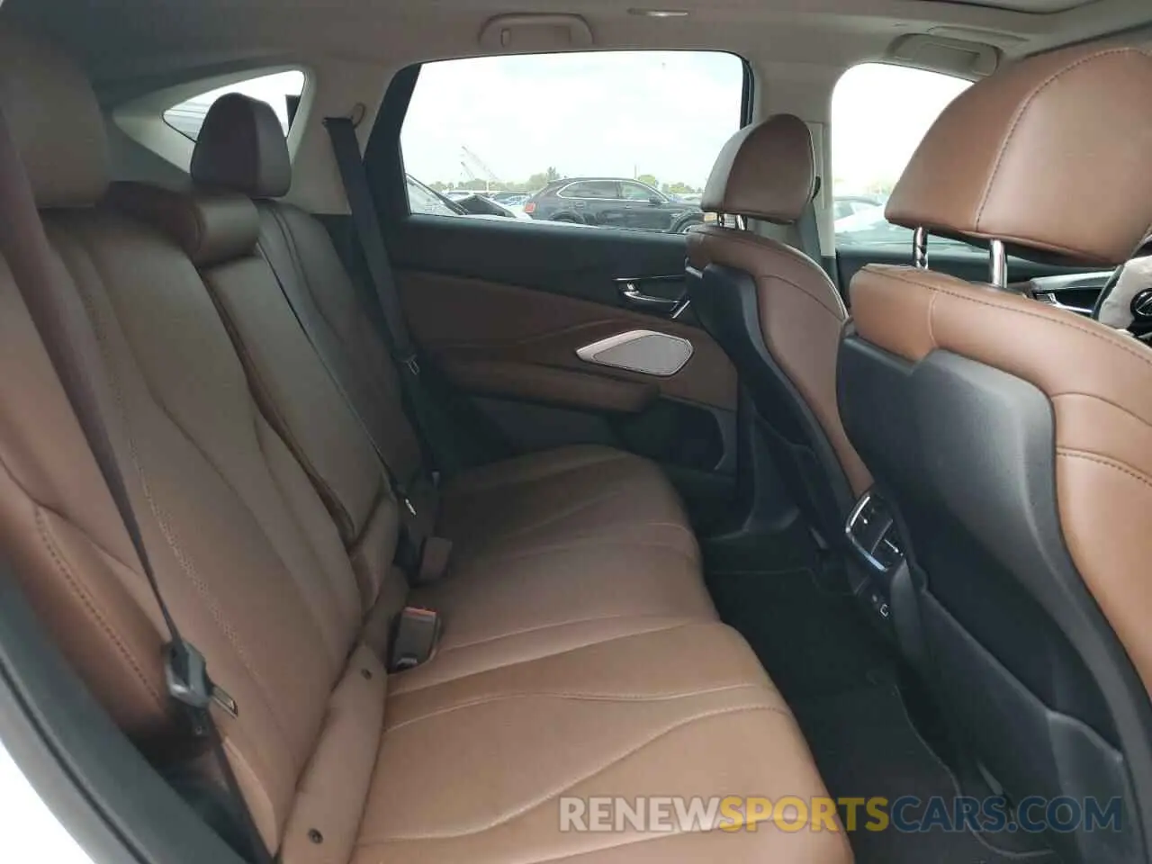 11 Photograph of a damaged car 5J8TC1H5XKL010600 ACURA RDX 2019