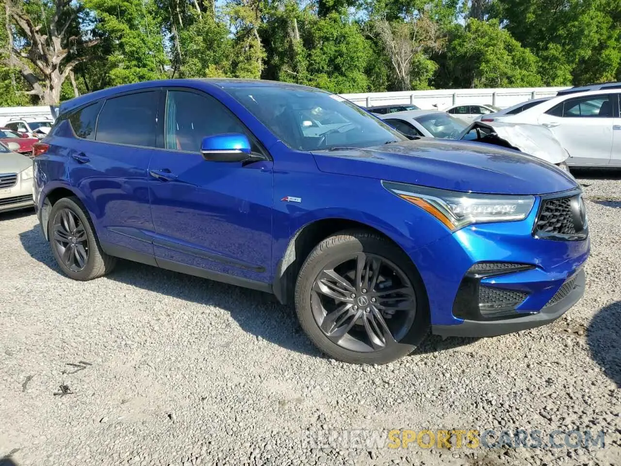 4 Photograph of a damaged car 5J8TC1H64KL004963 ACURA RDX 2019