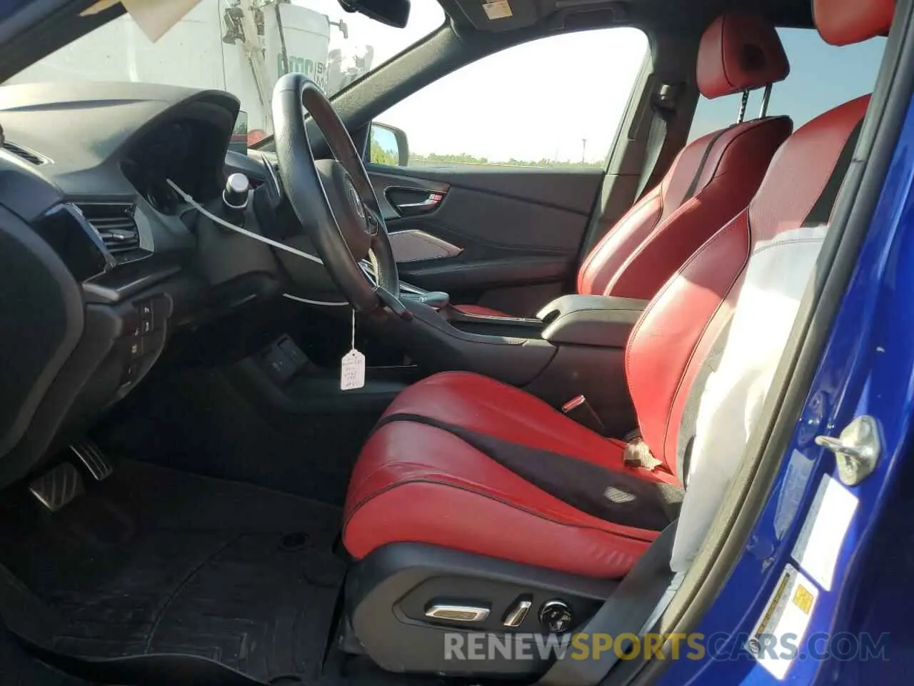 7 Photograph of a damaged car 5J8TC1H64KL004963 ACURA RDX 2019