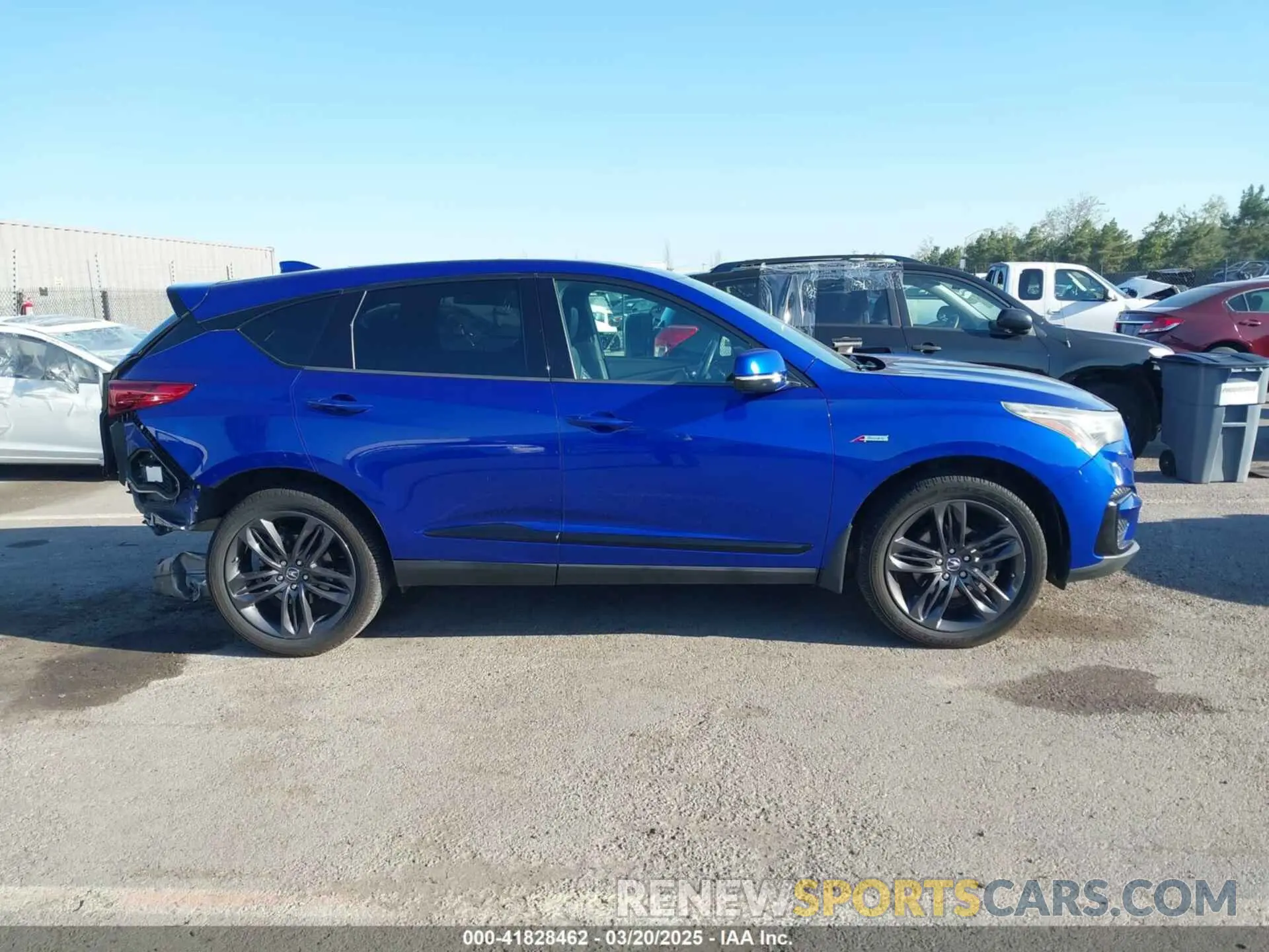 14 Photograph of a damaged car 5J8TC1H64KL011430 ACURA RDX 2019