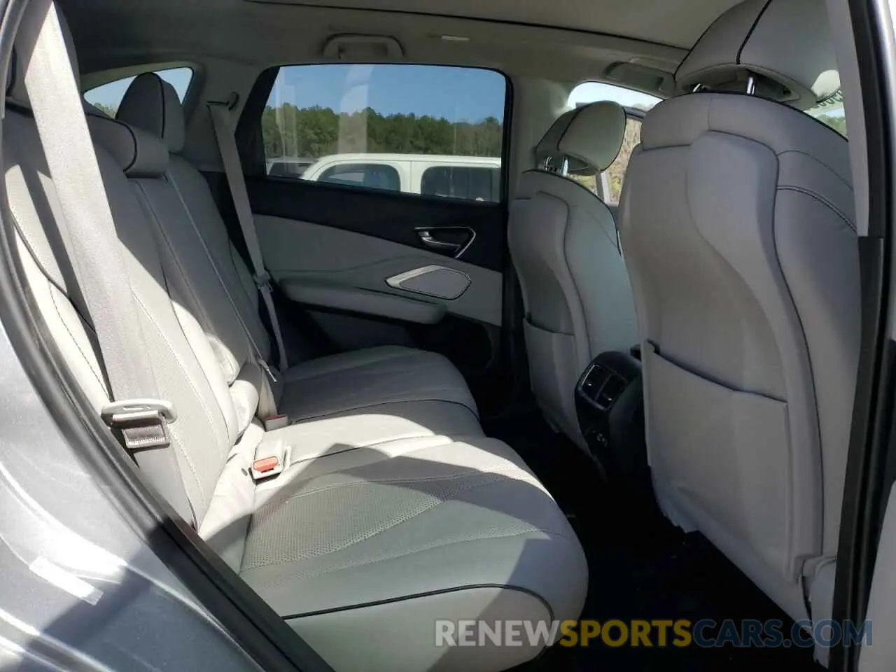 11 Photograph of a damaged car 5J8TC1H73KL007426 ACURA RDX 2019
