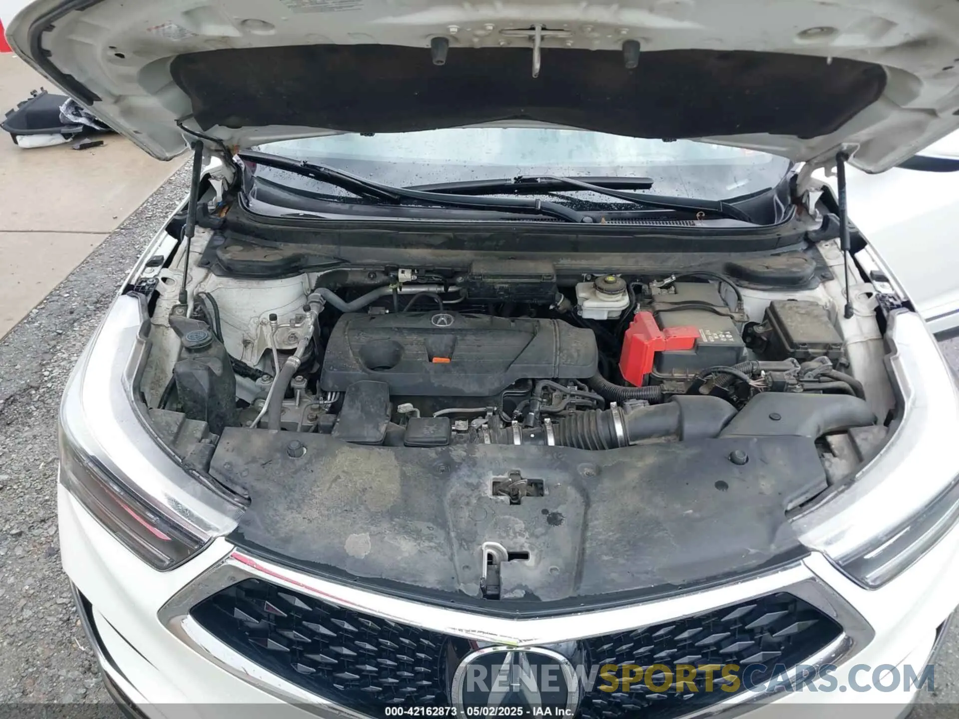 10 Photograph of a damaged car 5J8TC1H73KL023559 ACURA RDX 2019