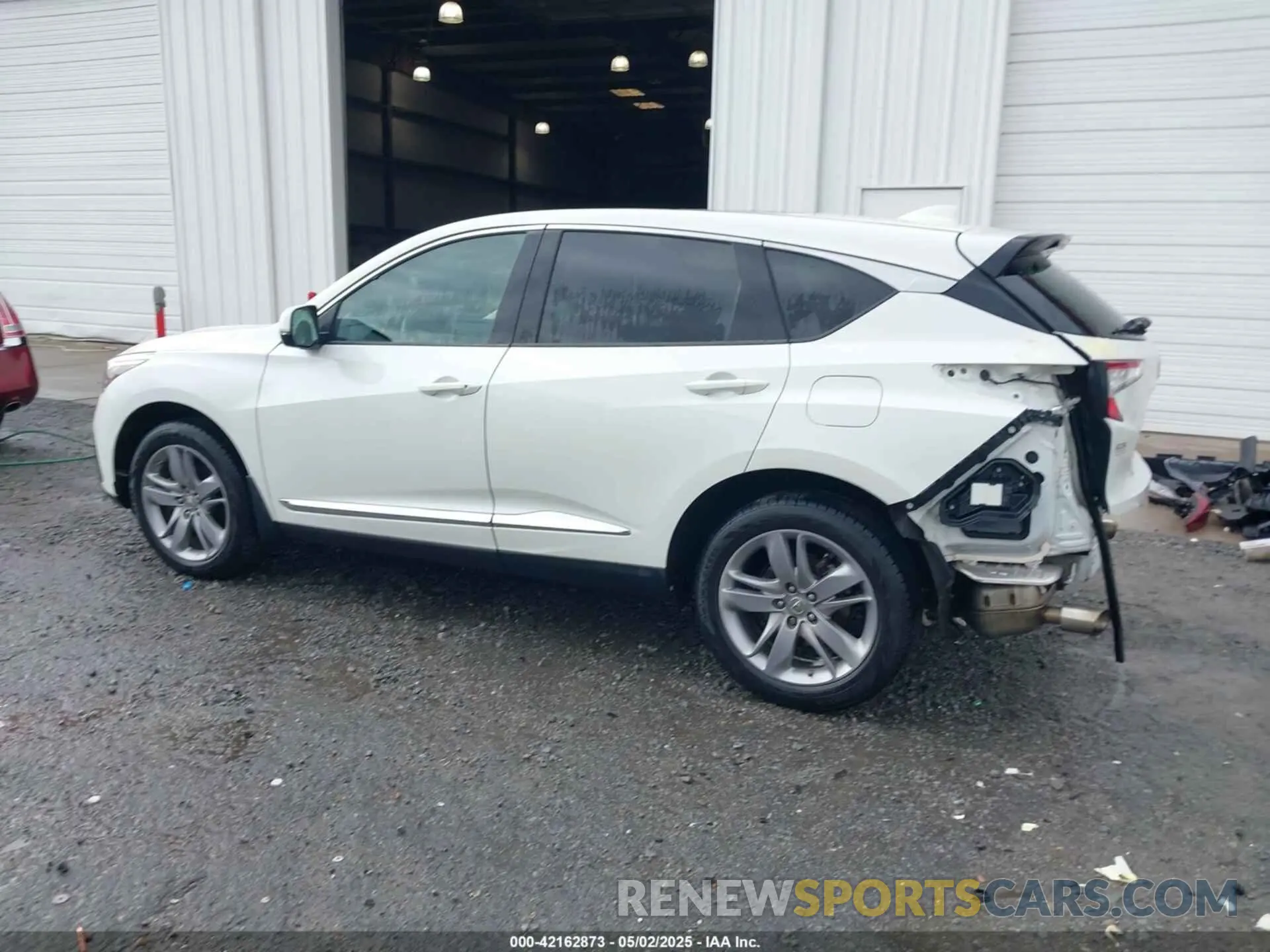 15 Photograph of a damaged car 5J8TC1H73KL023559 ACURA RDX 2019