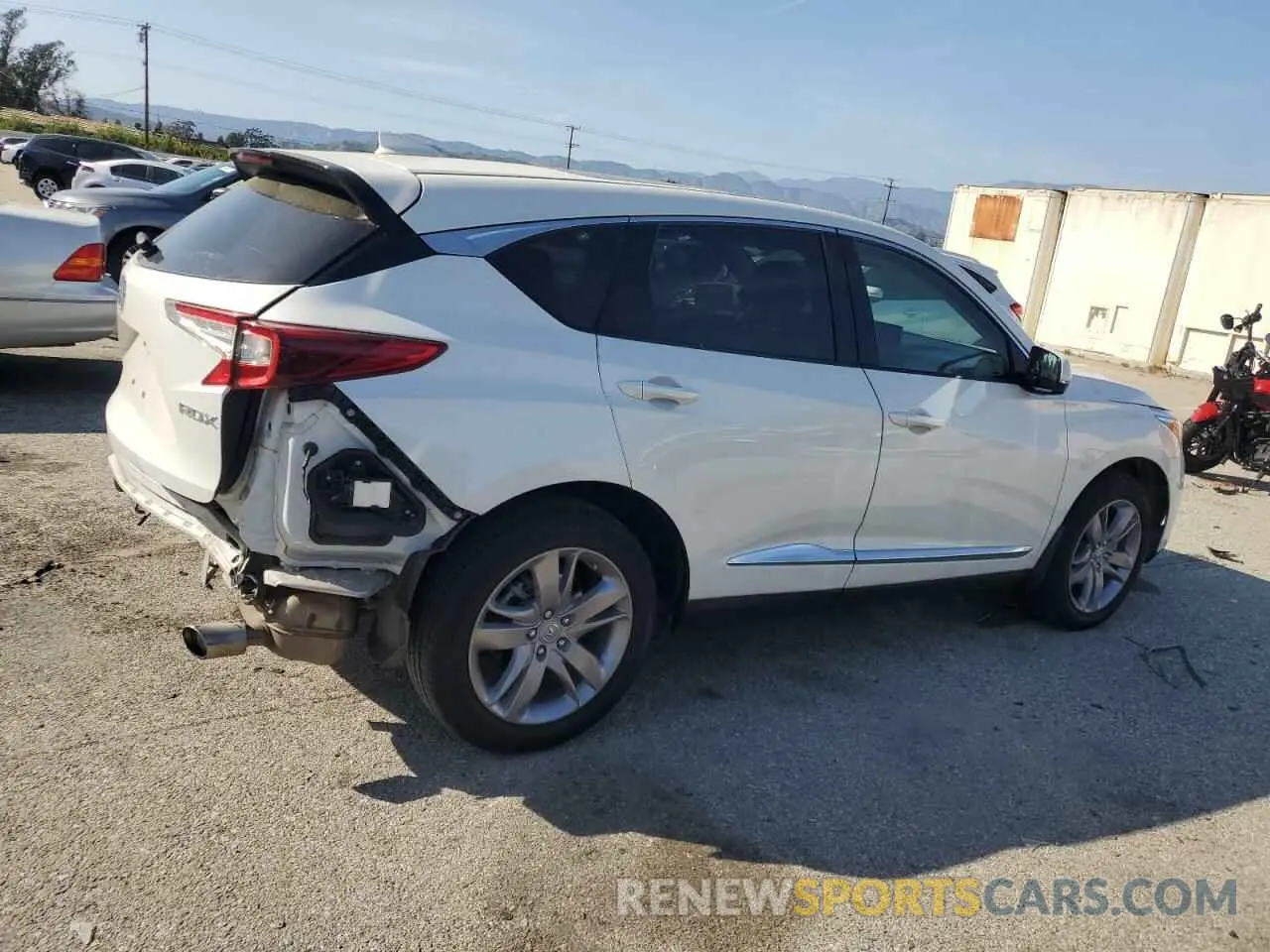 3 Photograph of a damaged car 5J8TC1H76KL001880 ACURA RDX 2019
