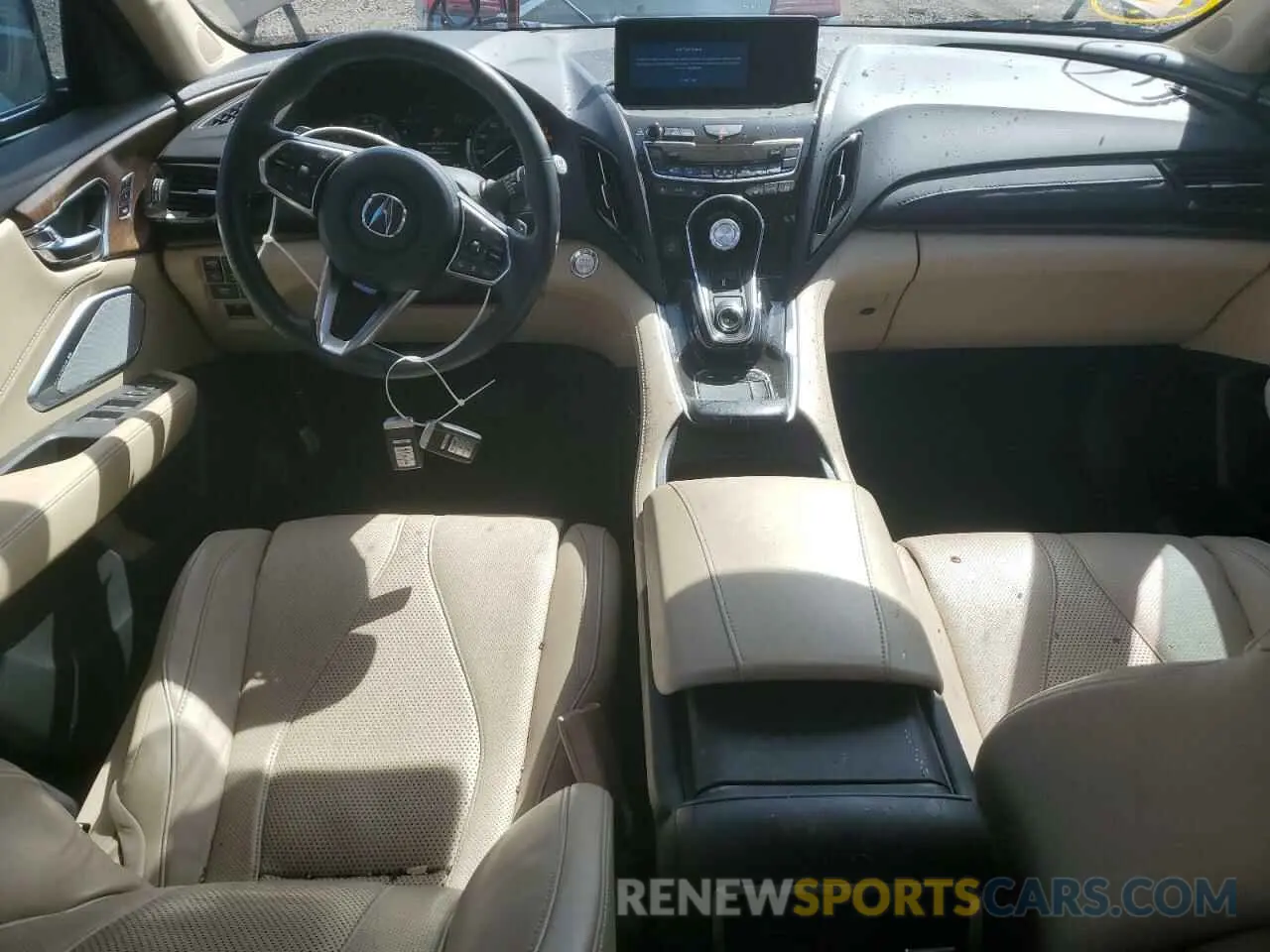 8 Photograph of a damaged car 5J8TC1H76KL008358 ACURA RDX 2019