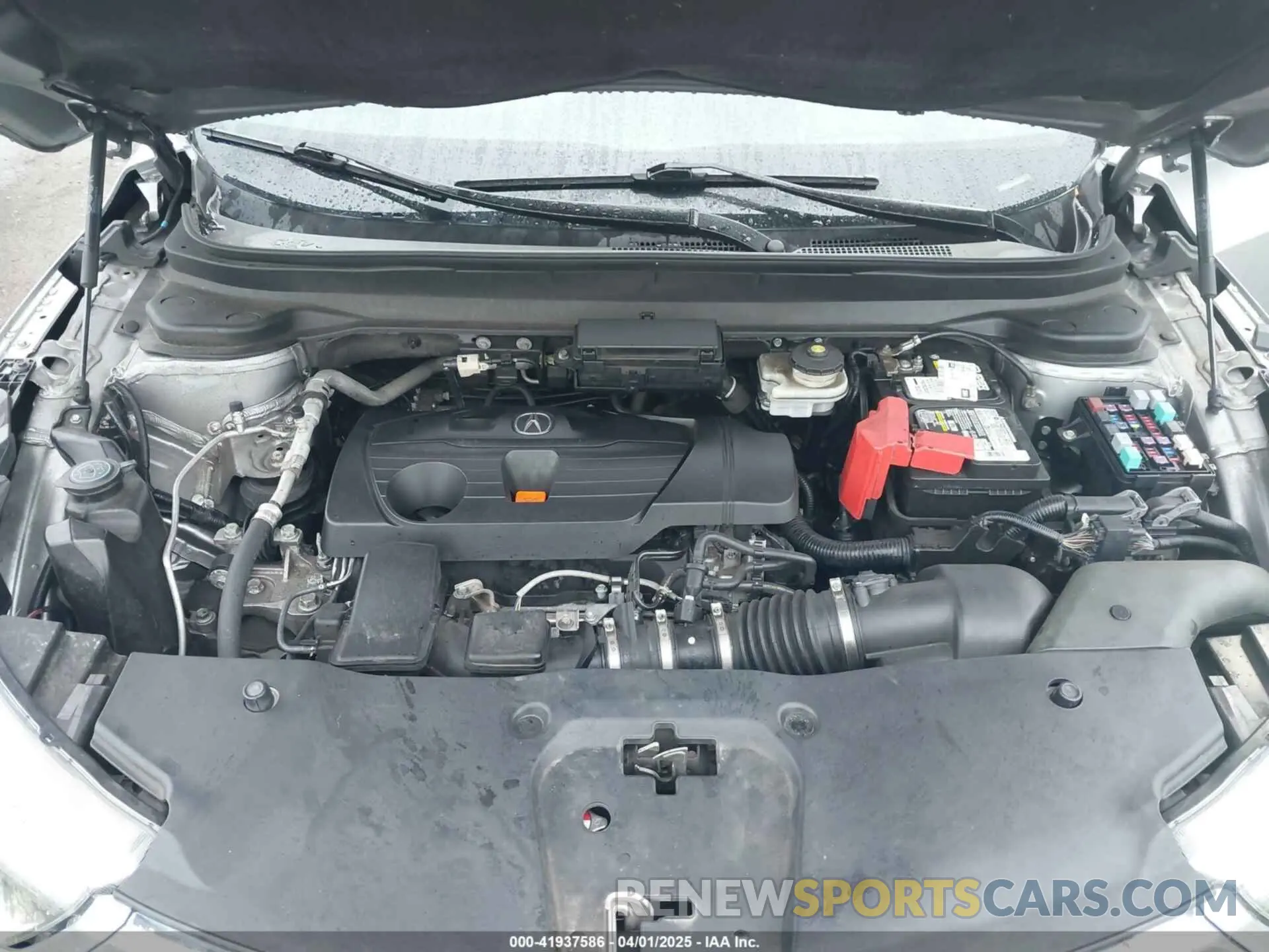 10 Photograph of a damaged car 5J8TC1H76KL024947 ACURA RDX 2019