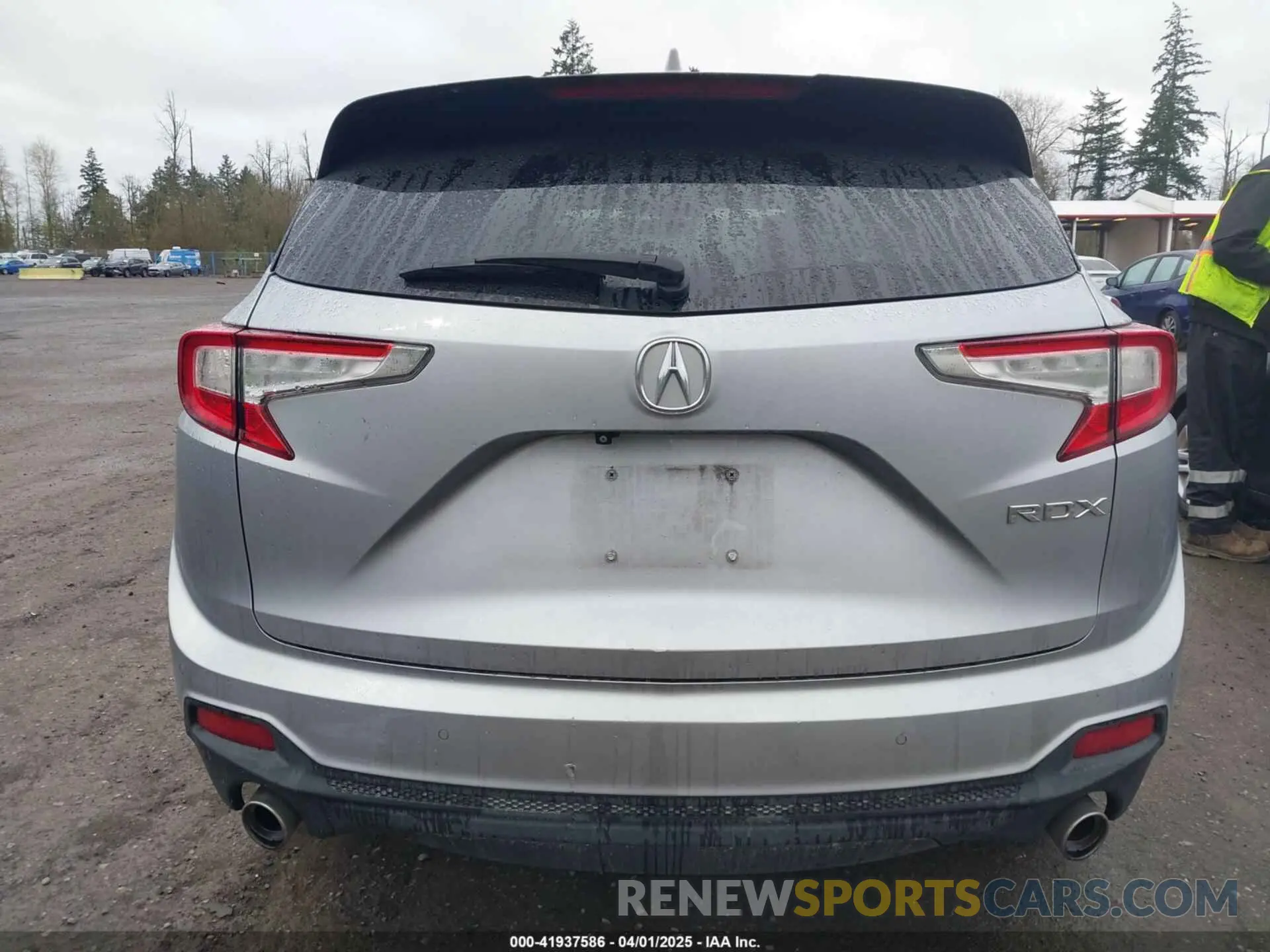 16 Photograph of a damaged car 5J8TC1H76KL024947 ACURA RDX 2019