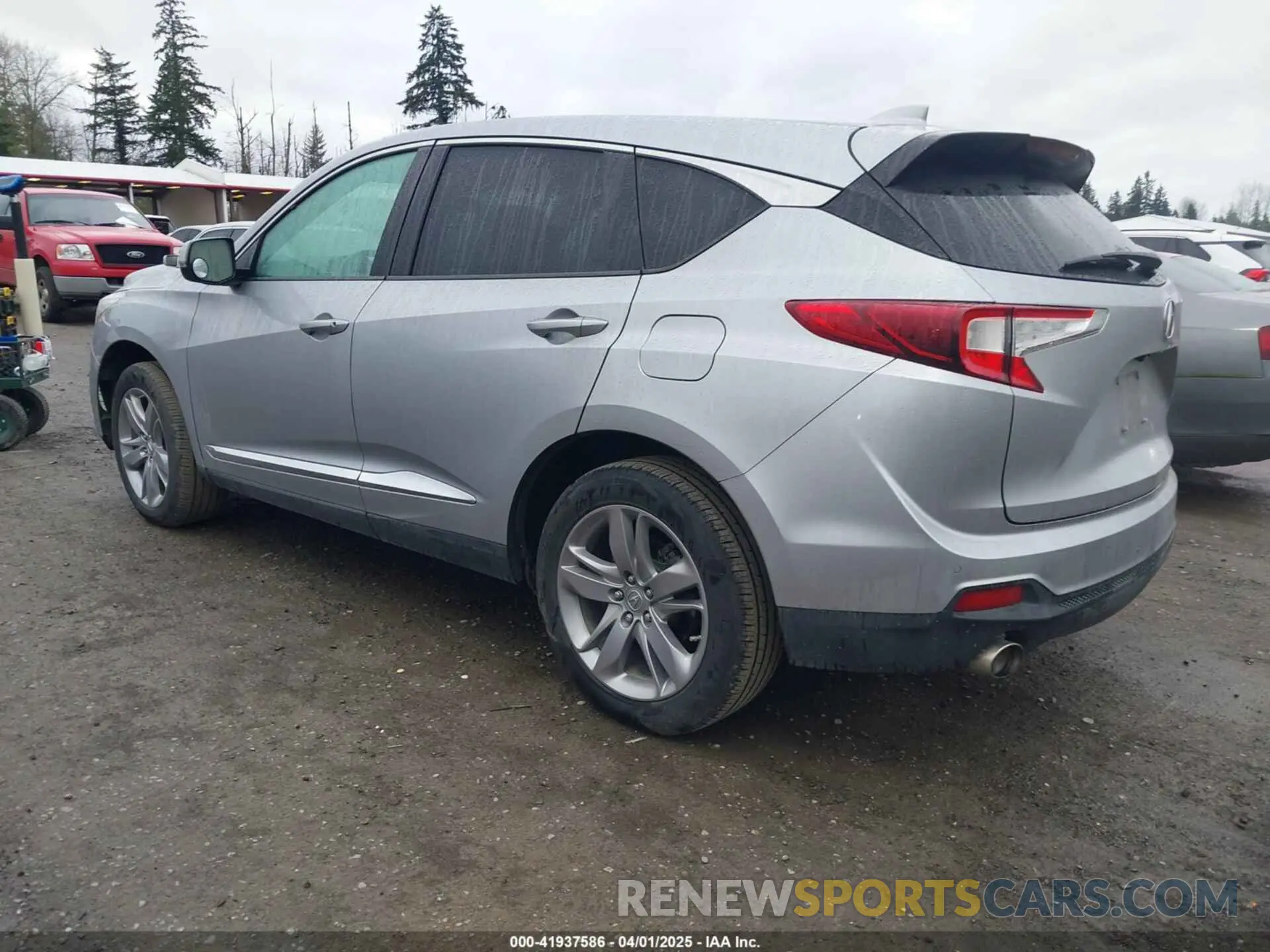 3 Photograph of a damaged car 5J8TC1H76KL024947 ACURA RDX 2019