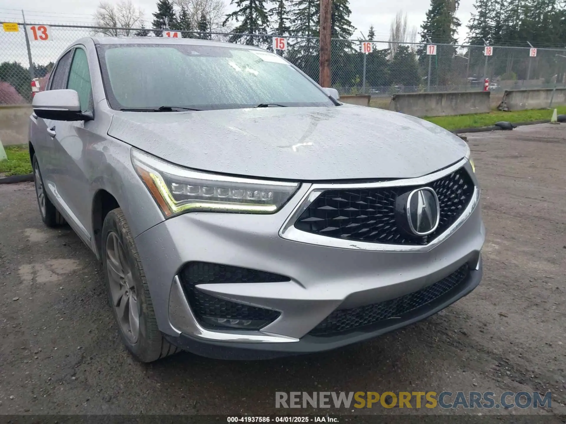 6 Photograph of a damaged car 5J8TC1H76KL024947 ACURA RDX 2019