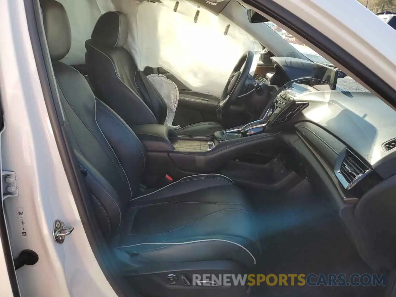 7 Photograph of a damaged car 5J8TC1H79KL013148 ACURA RDX 2019