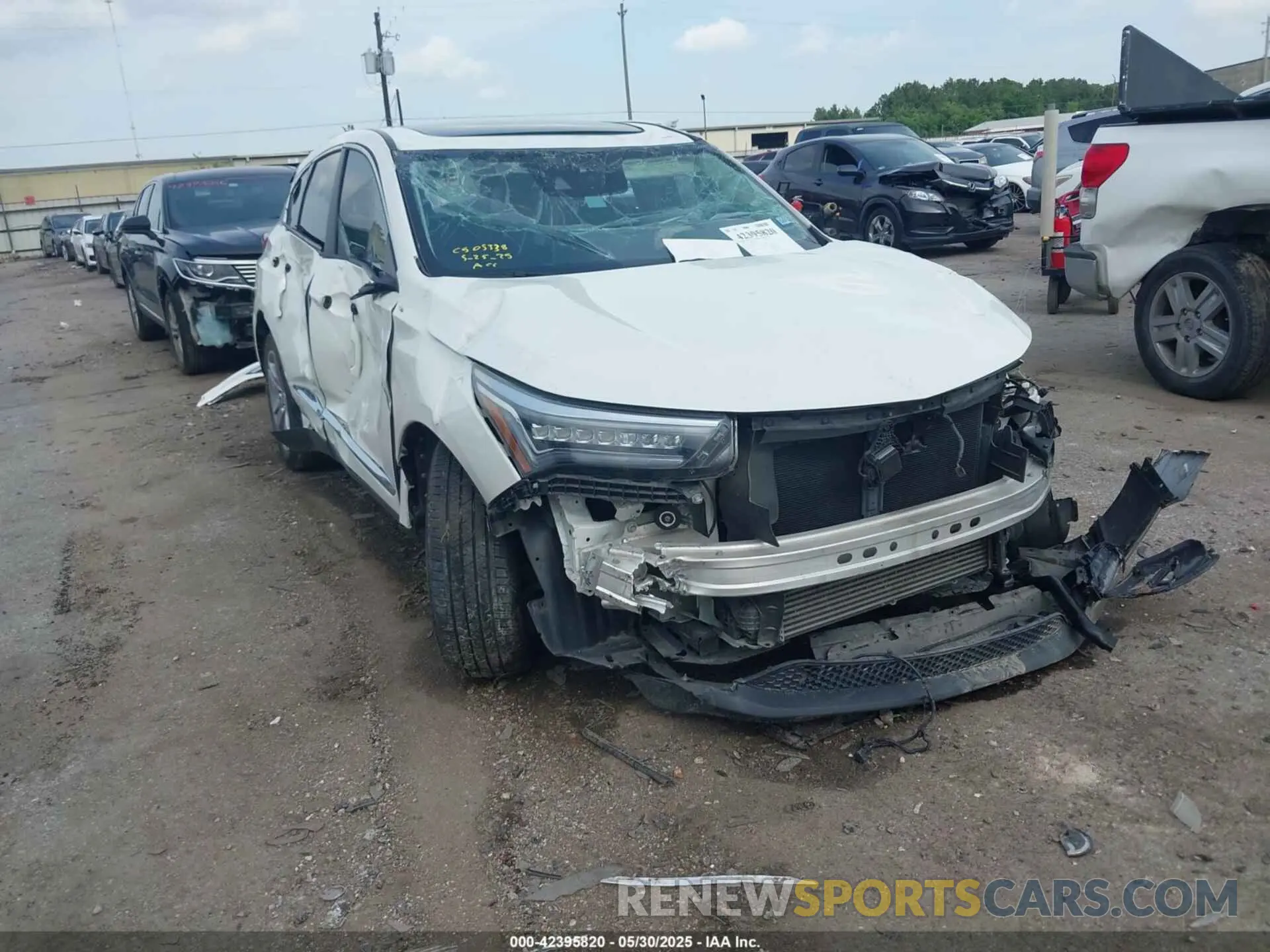 1 Photograph of a damaged car 5J8TC1H79KL021119 ACURA RDX 2019
