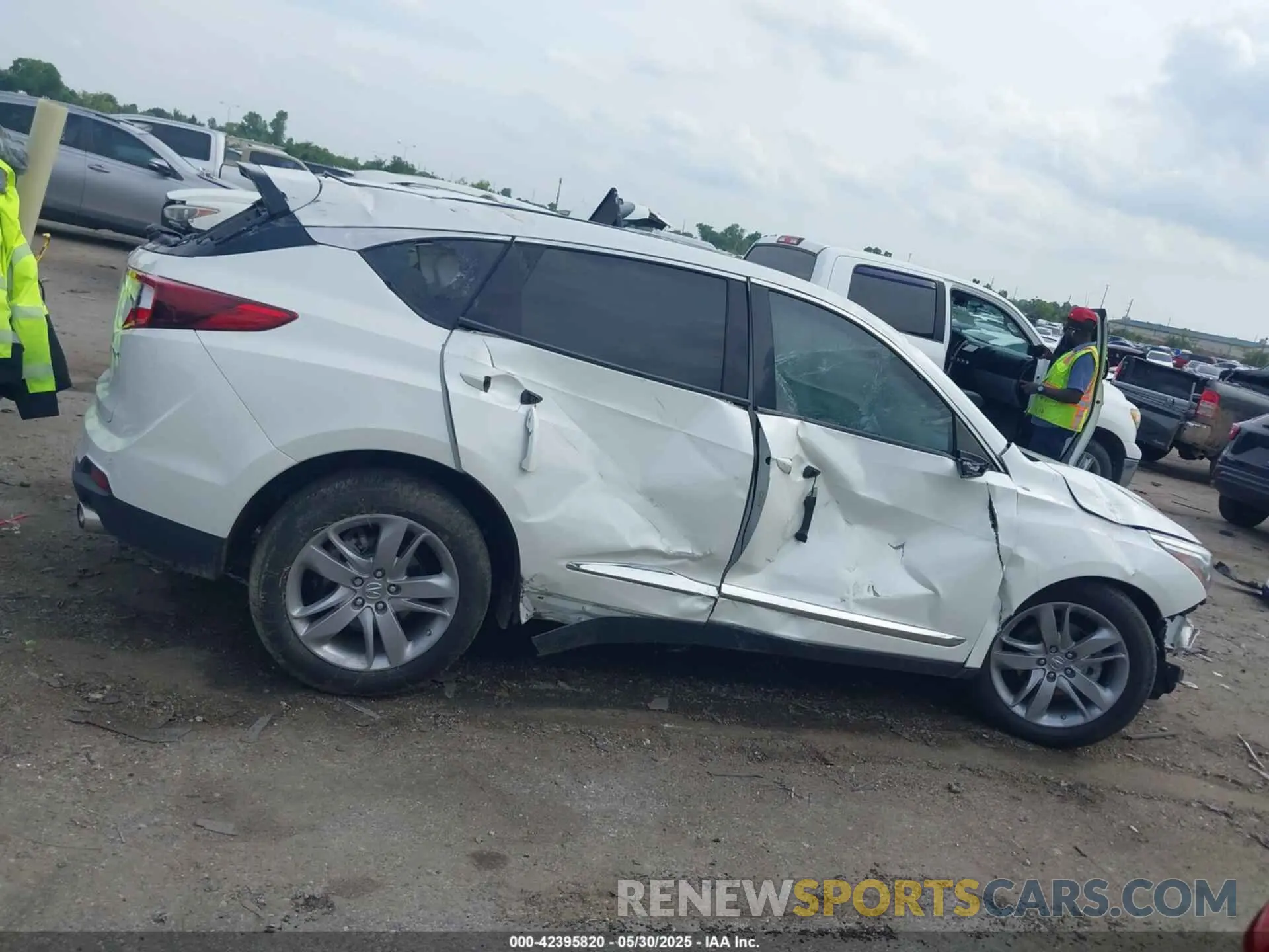 13 Photograph of a damaged car 5J8TC1H79KL021119 ACURA RDX 2019