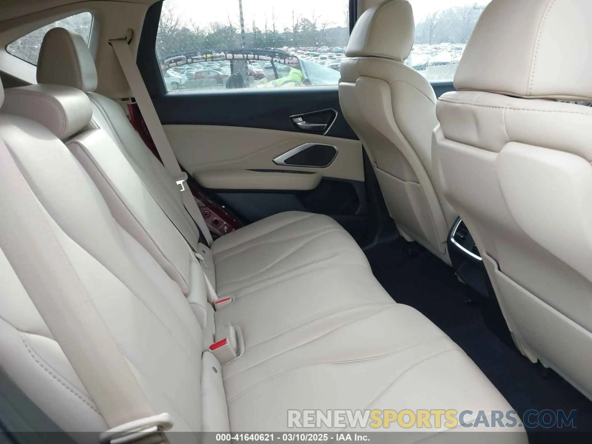 8 Photograph of a damaged car 5J8TC2H30KL012344 ACURA RDX 2019
