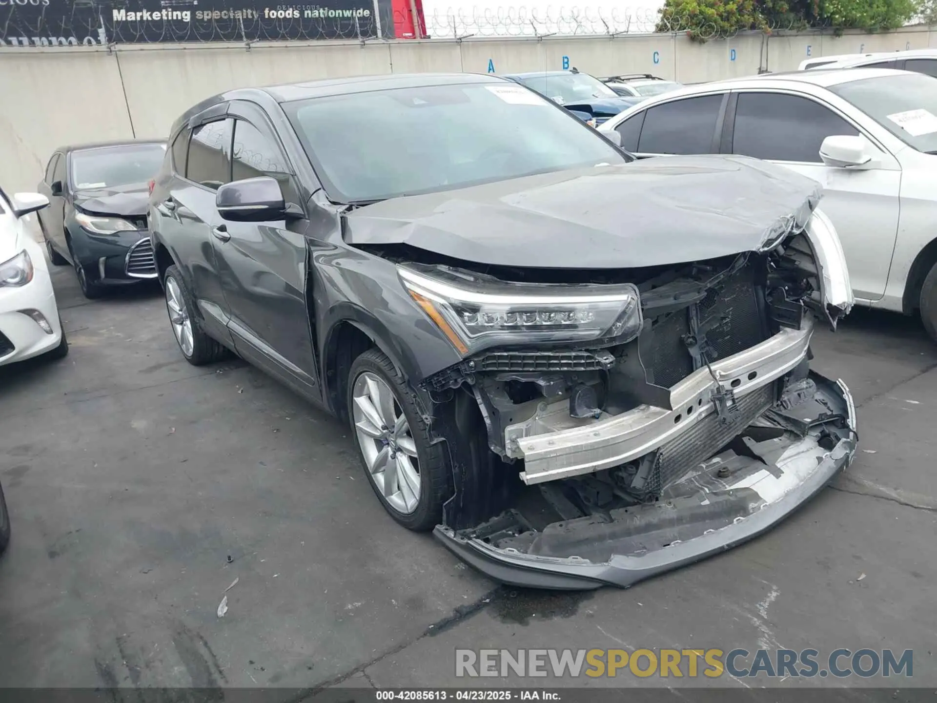1 Photograph of a damaged car 5J8TC2H31KL017892 ACURA RDX 2019