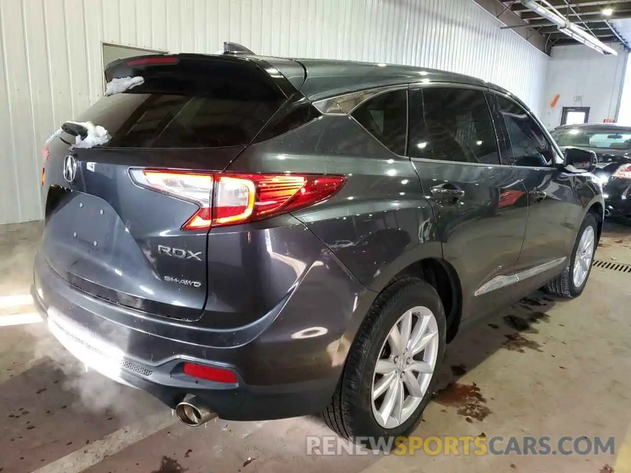 3 Photograph of a damaged car 5J8TC2H31KL039438 ACURA RDX 2019