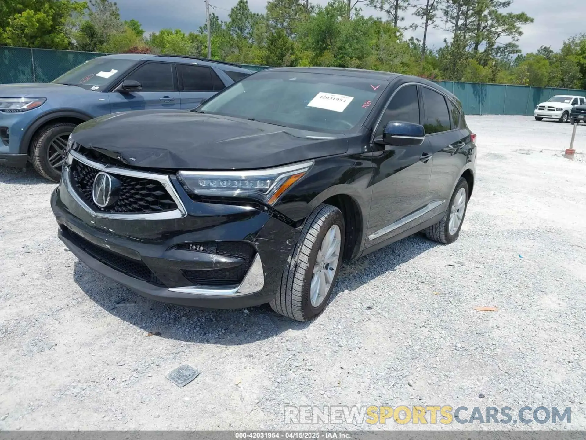 2 Photograph of a damaged car 5J8TC2H34KL043662 ACURA RDX 2019