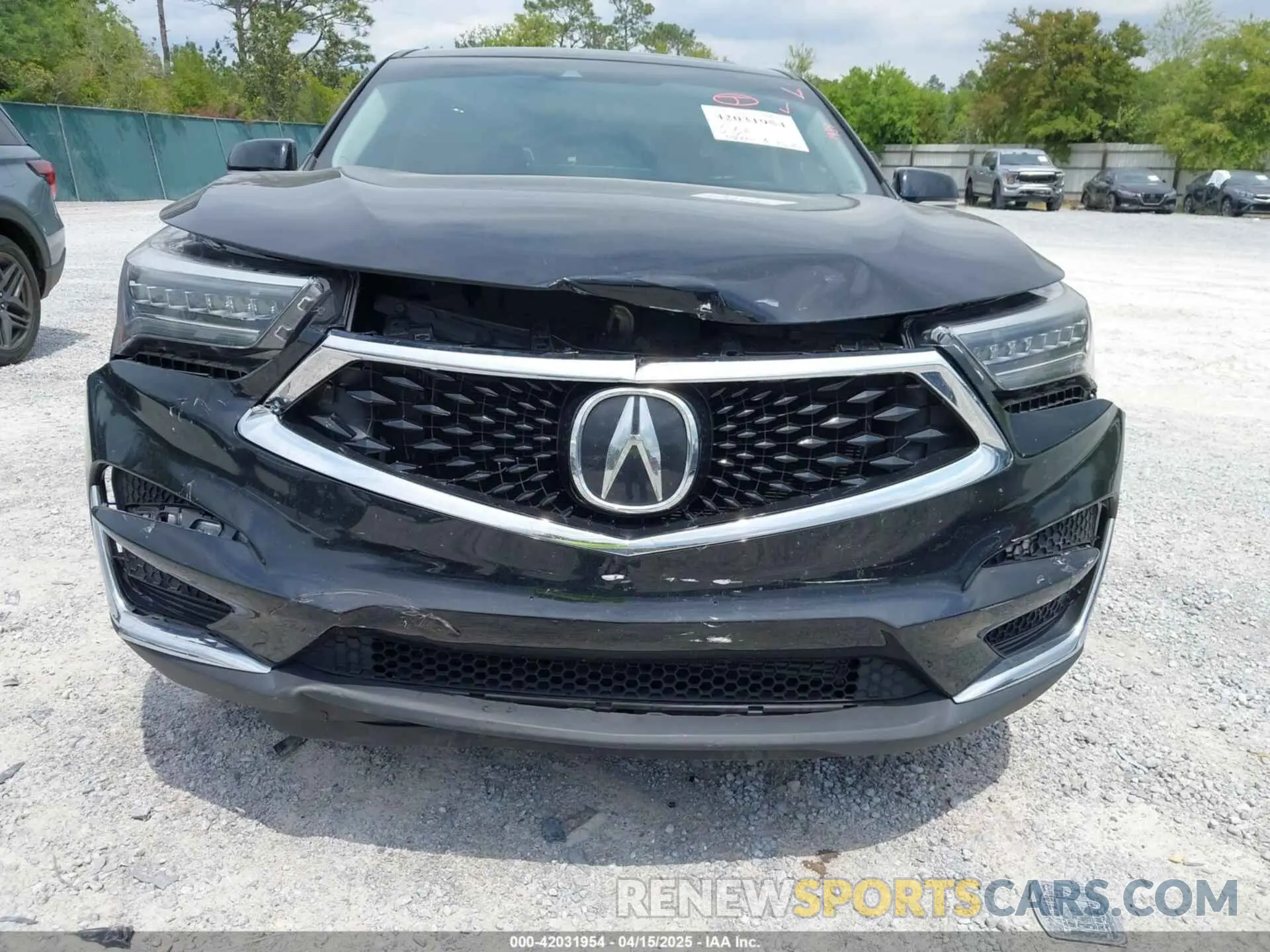 6 Photograph of a damaged car 5J8TC2H34KL043662 ACURA RDX 2019