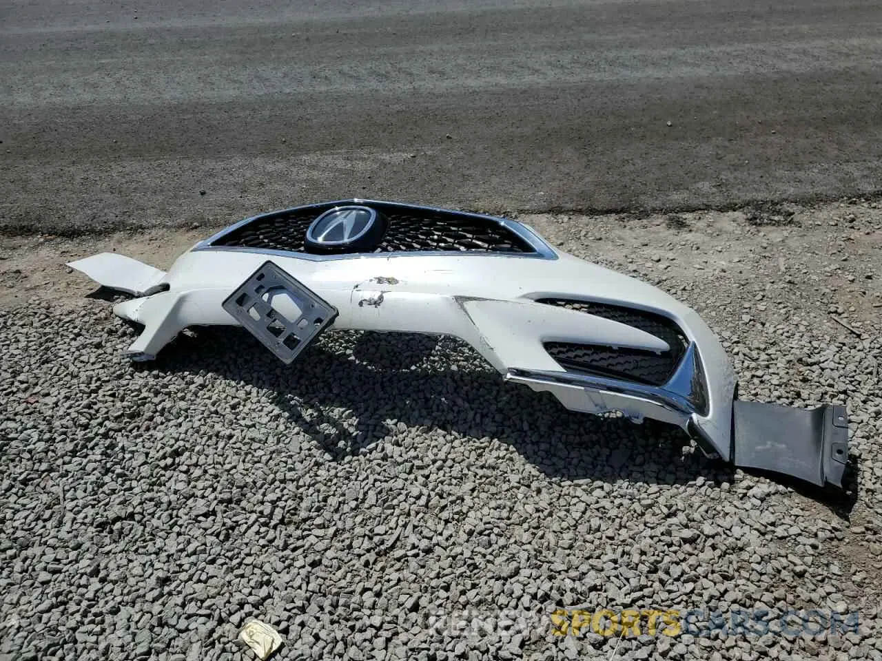 13 Photograph of a damaged car 5J8TC2H35KL040334 ACURA RDX 2019