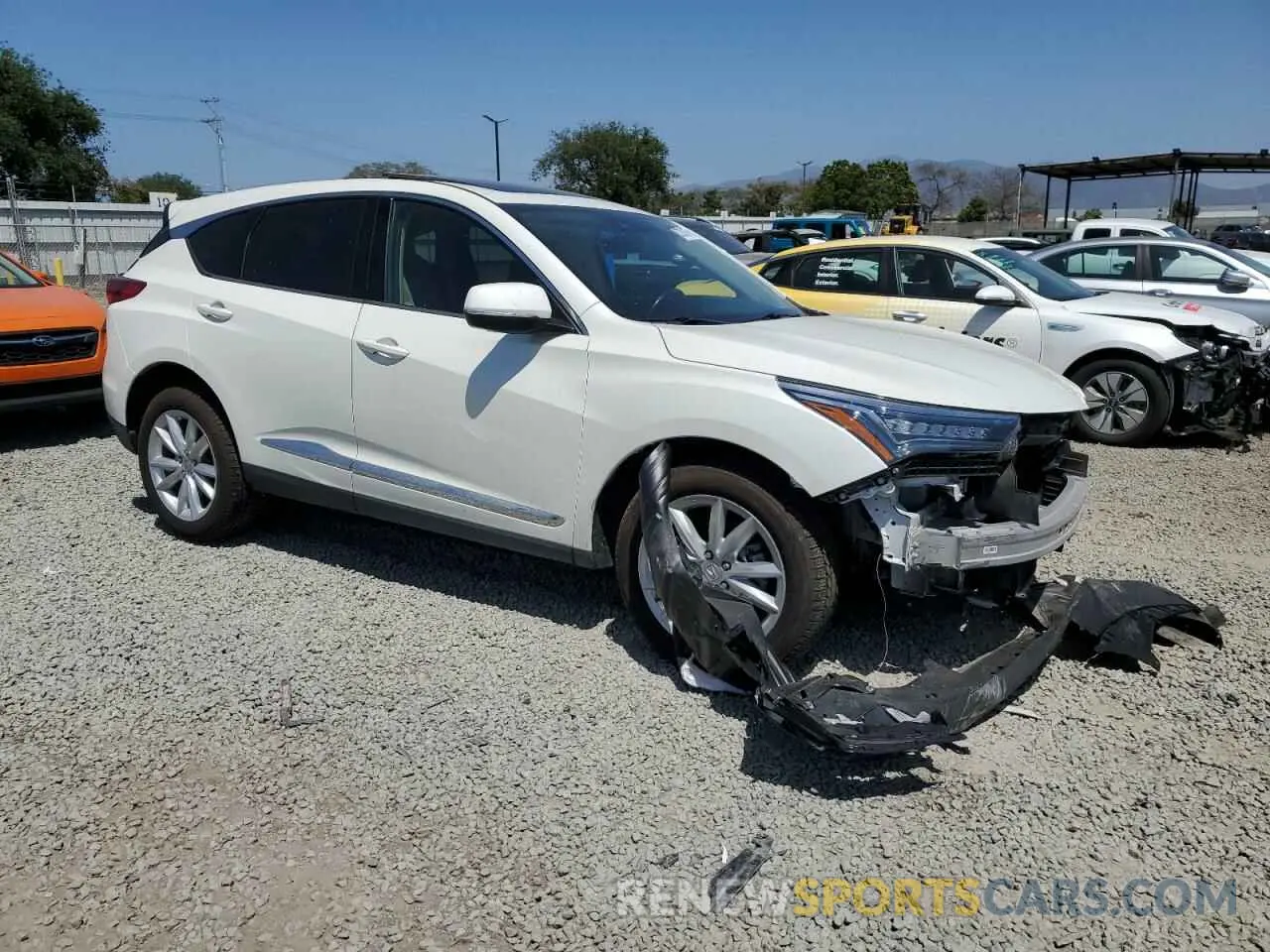 4 Photograph of a damaged car 5J8TC2H35KL040334 ACURA RDX 2019