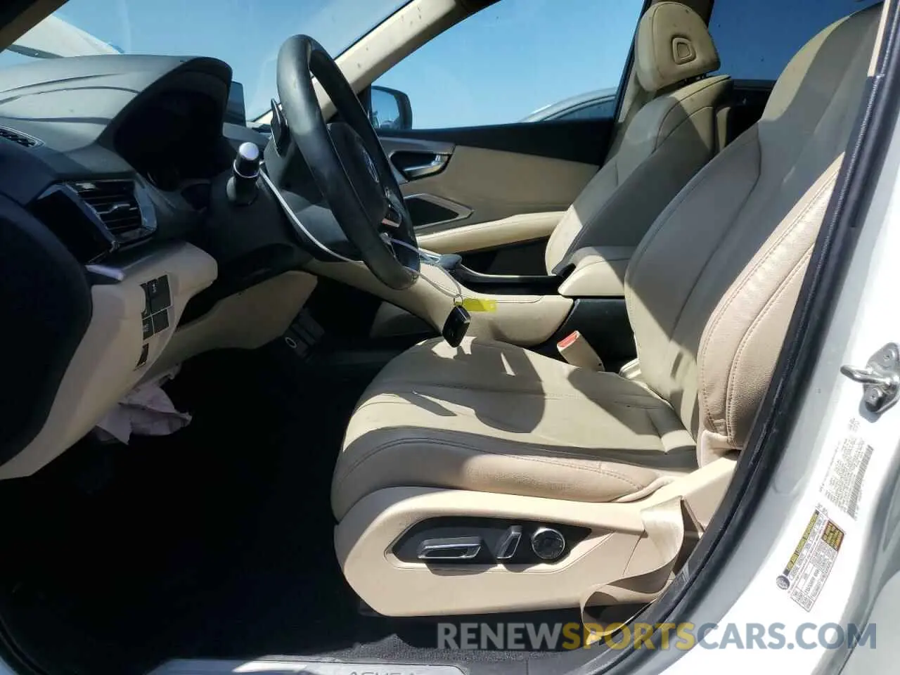 7 Photograph of a damaged car 5J8TC2H35KL040334 ACURA RDX 2019