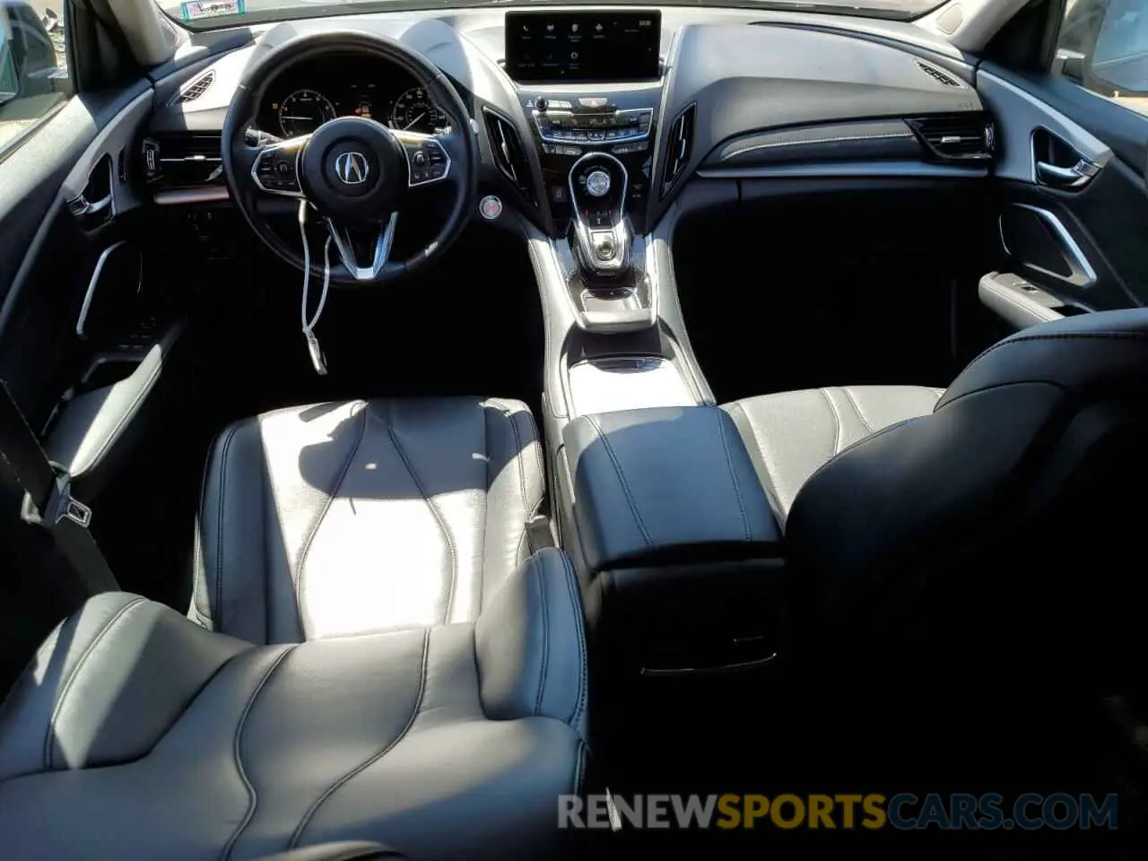8 Photograph of a damaged car 5J8TC2H36KL033893 ACURA RDX 2019