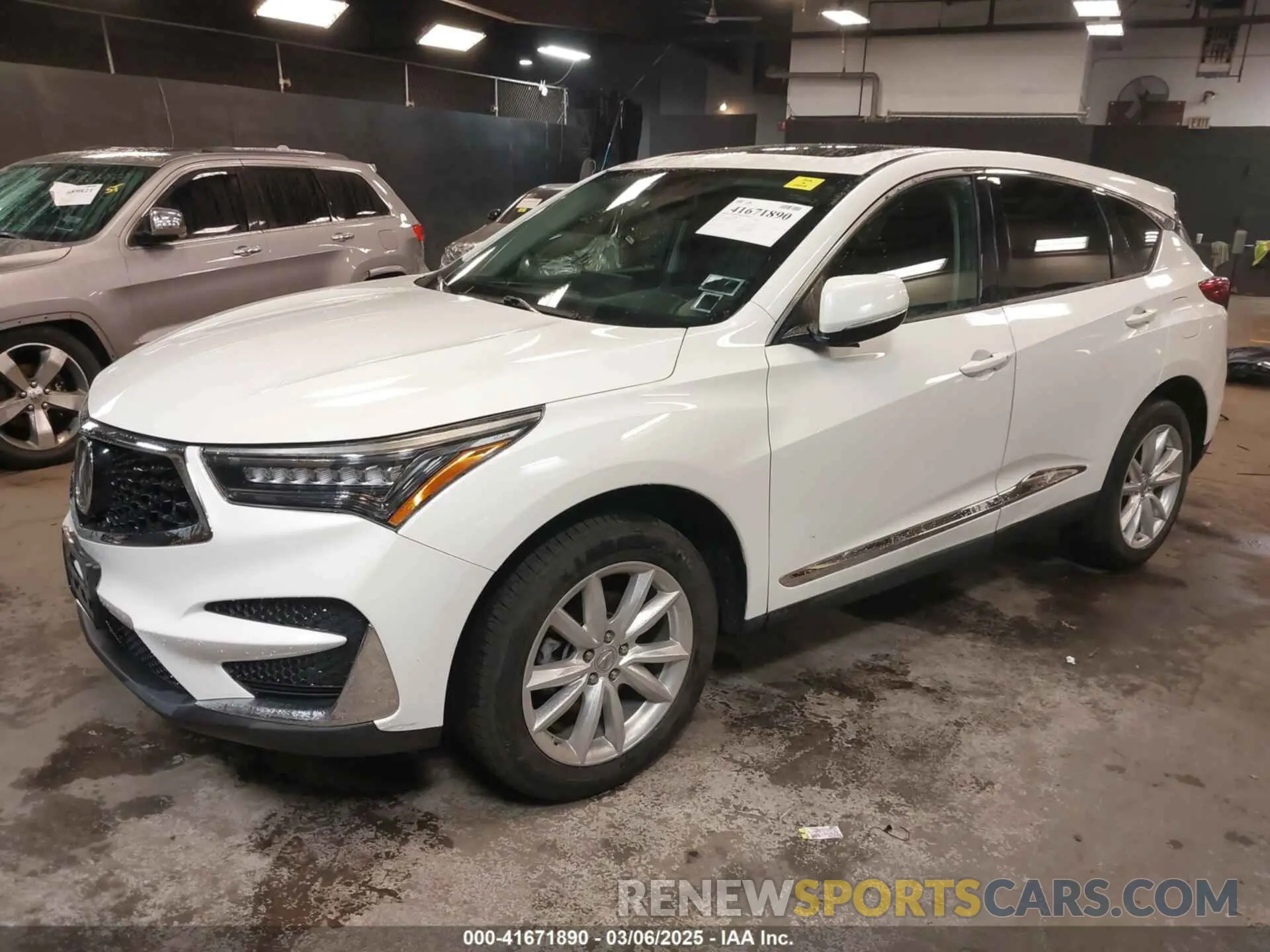 2 Photograph of a damaged car 5J8TC2H38KL002225 ACURA RDX 2019
