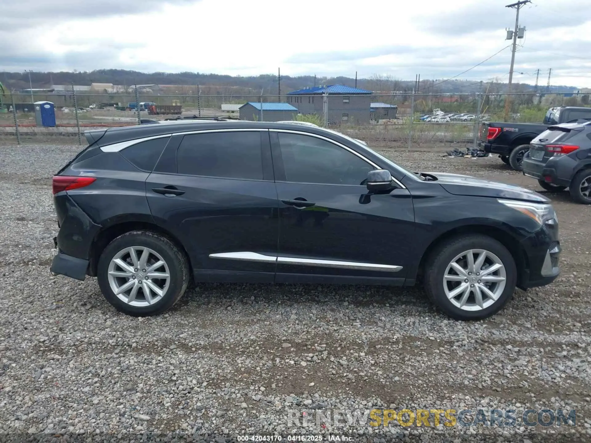 13 Photograph of a damaged car 5J8TC2H38KW037511 ACURA RDX 2019