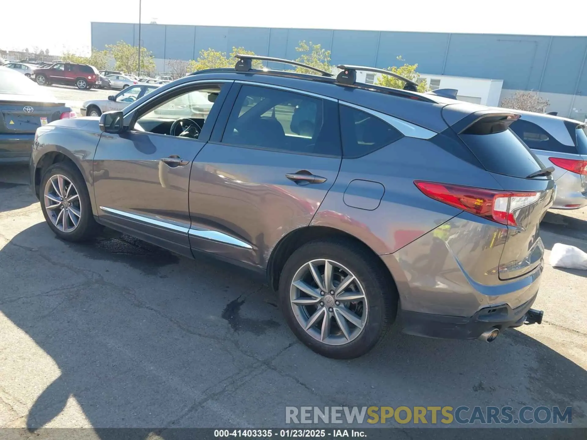 3 Photograph of a damaged car 5J8TC2H51KL000186 ACURA RDX 2019