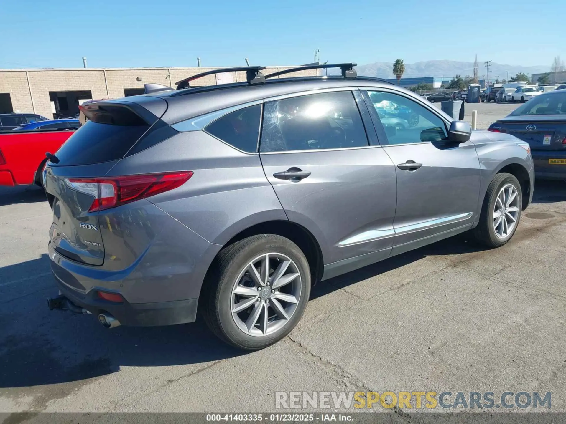 4 Photograph of a damaged car 5J8TC2H51KL000186 ACURA RDX 2019