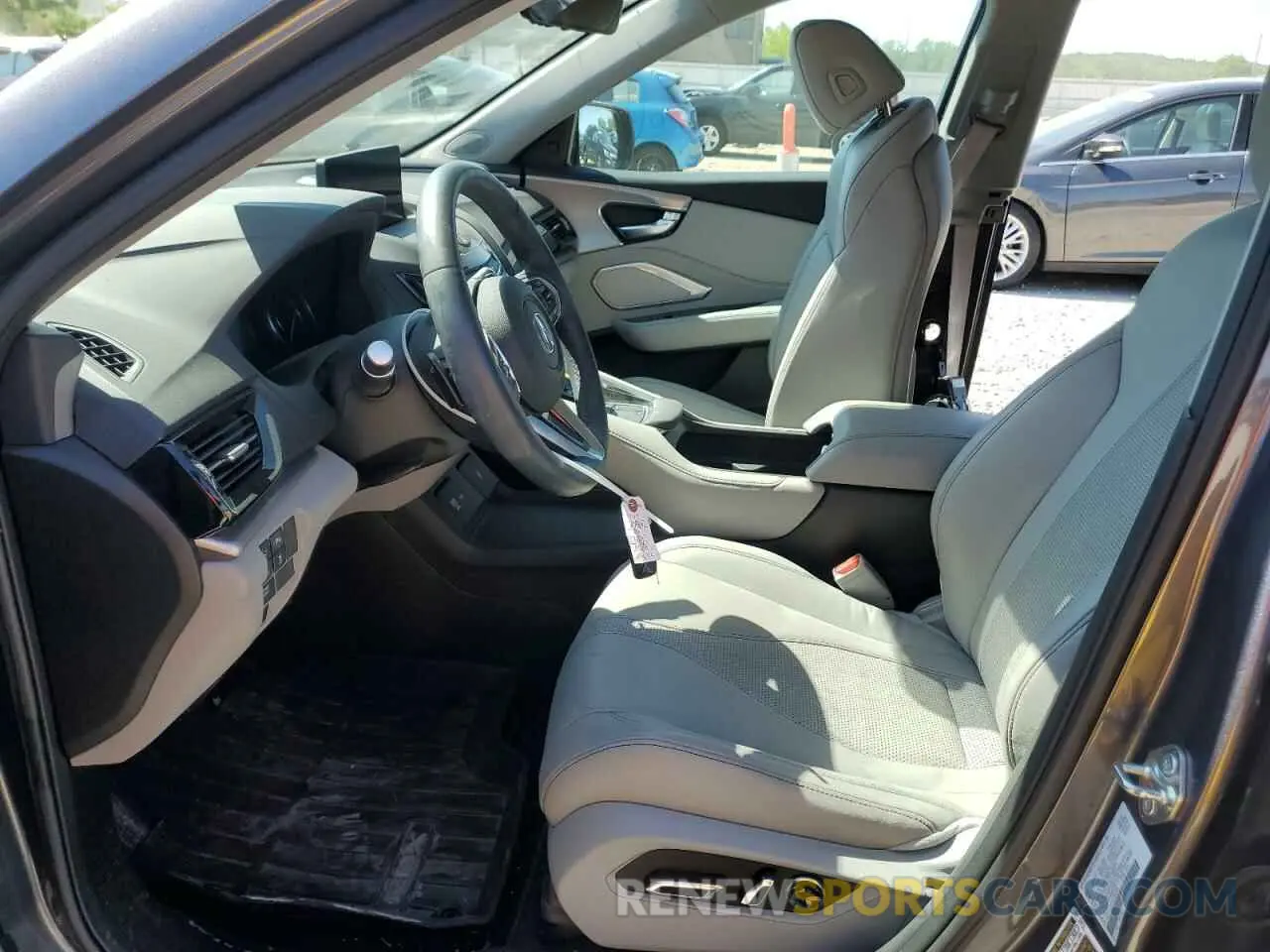 7 Photograph of a damaged car 5J8TC2H51KL005369 ACURA RDX 2019