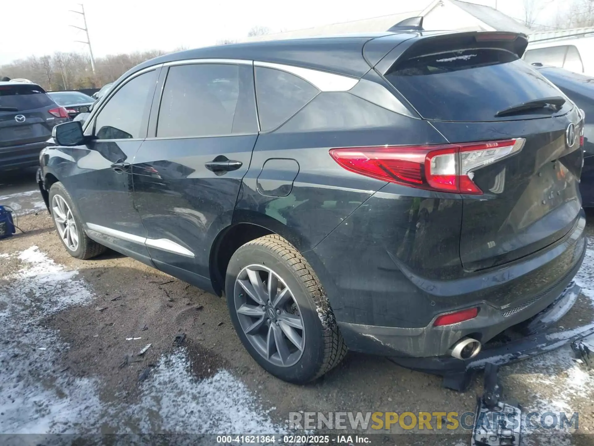 3 Photograph of a damaged car 5J8TC2H52KL010287 ACURA RDX 2019