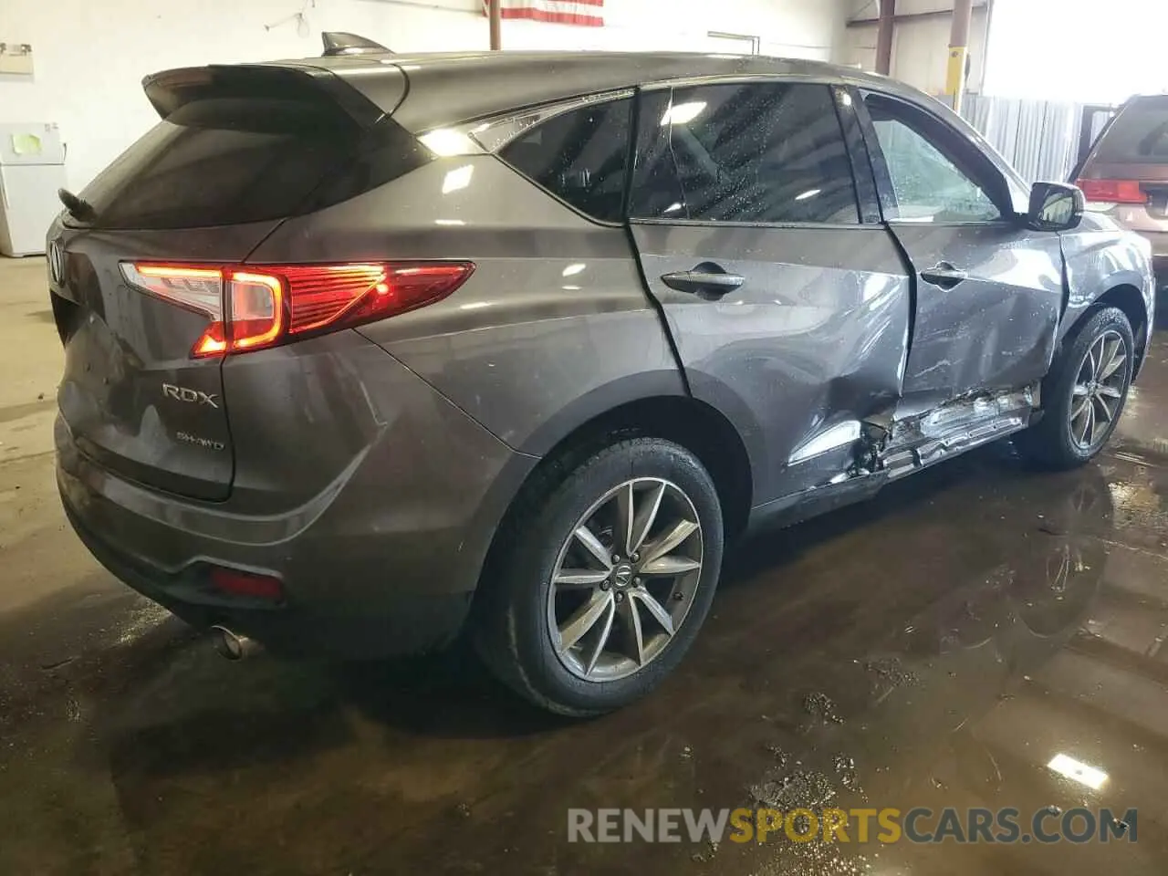 3 Photograph of a damaged car 5J8TC2H53KL013988 ACURA RDX 2019