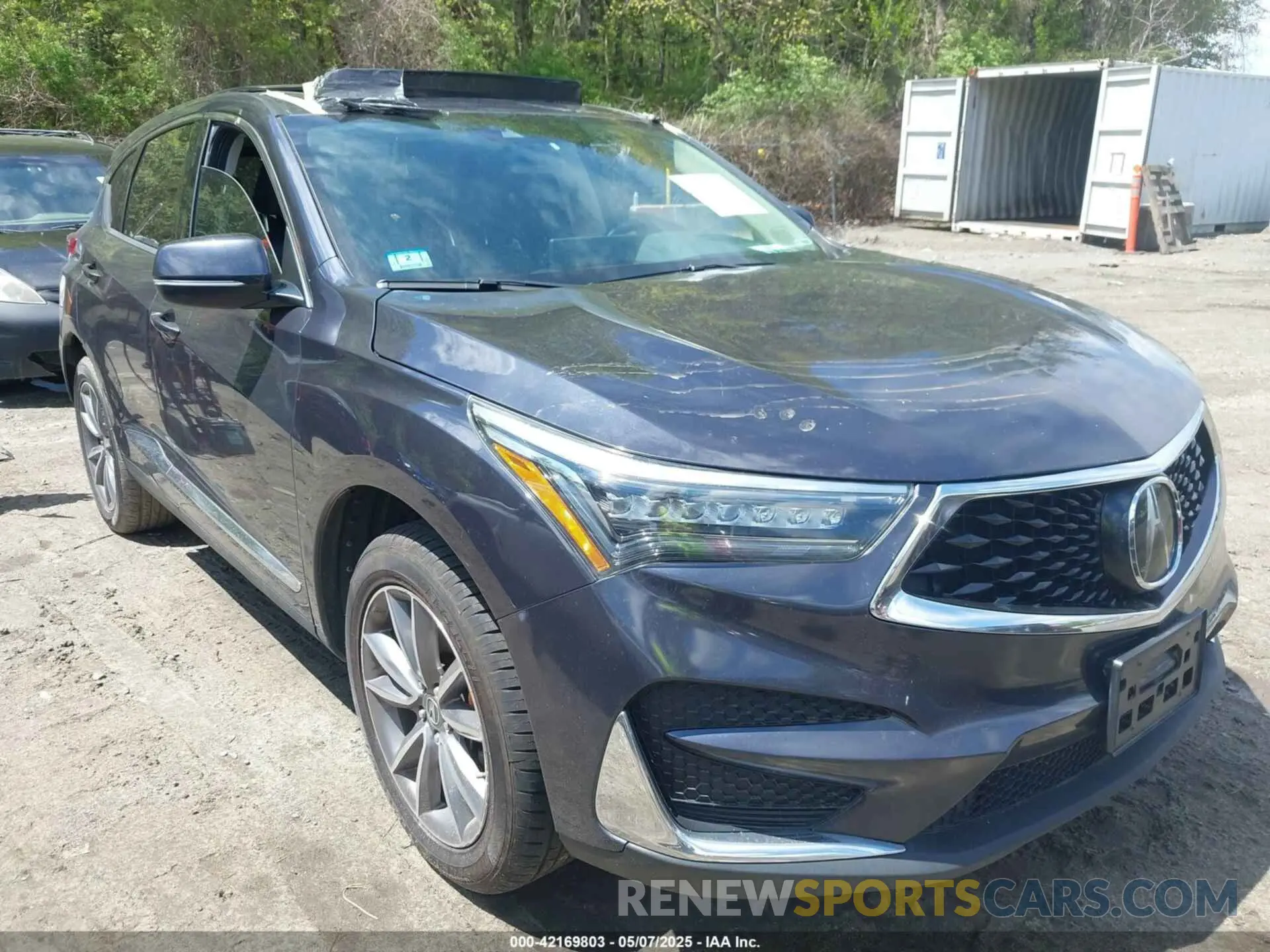 1 Photograph of a damaged car 5J8TC2H54KL017533 ACURA RDX 2019