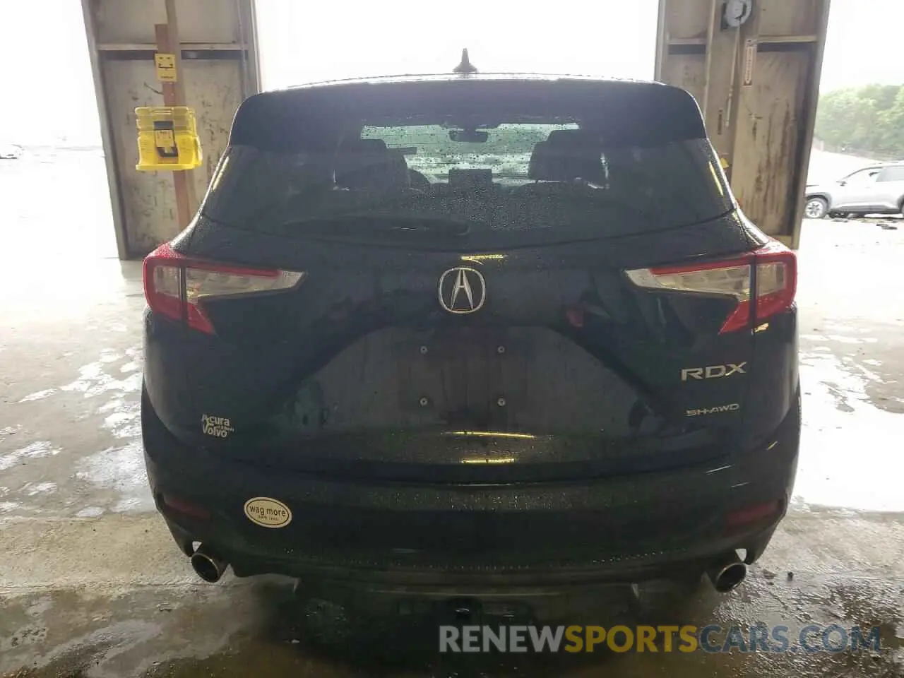 6 Photograph of a damaged car 5J8TC2H58KL005434 ACURA RDX 2019