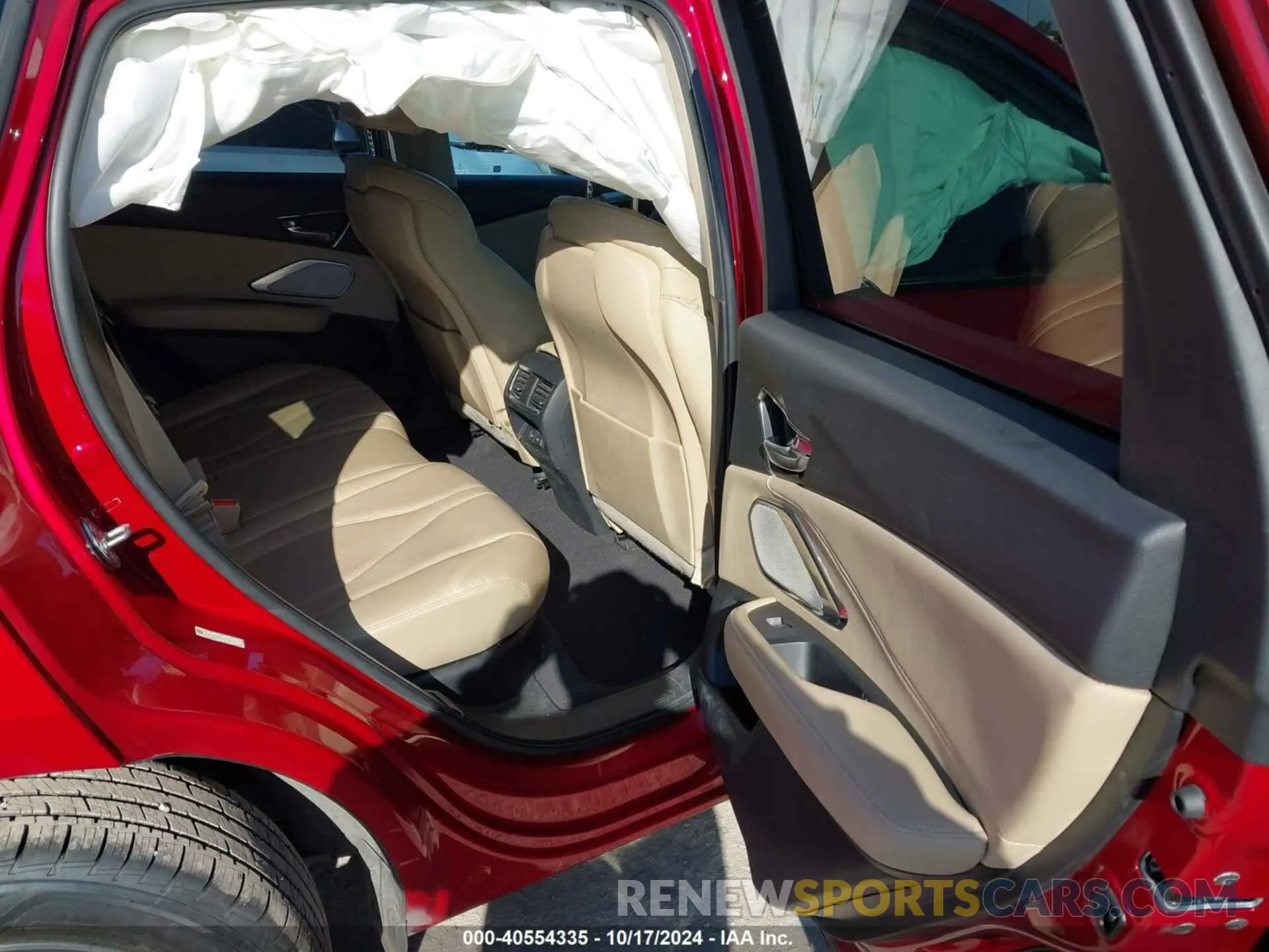 8 Photograph of a damaged car 5J8TC2H59KL001912 ACURA RDX 2019