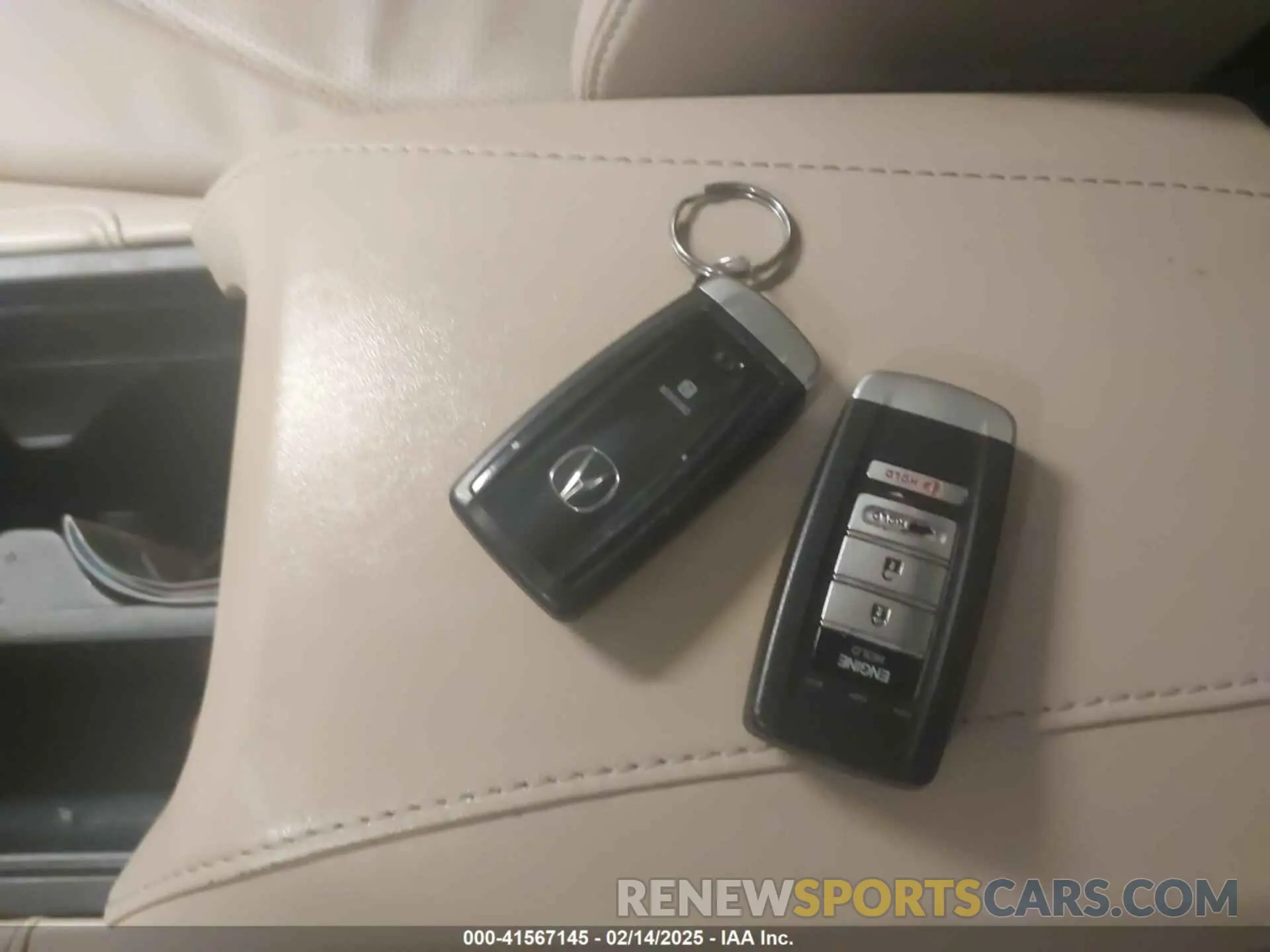 11 Photograph of a damaged car 5J8TC2H59KL016605 ACURA RDX 2019