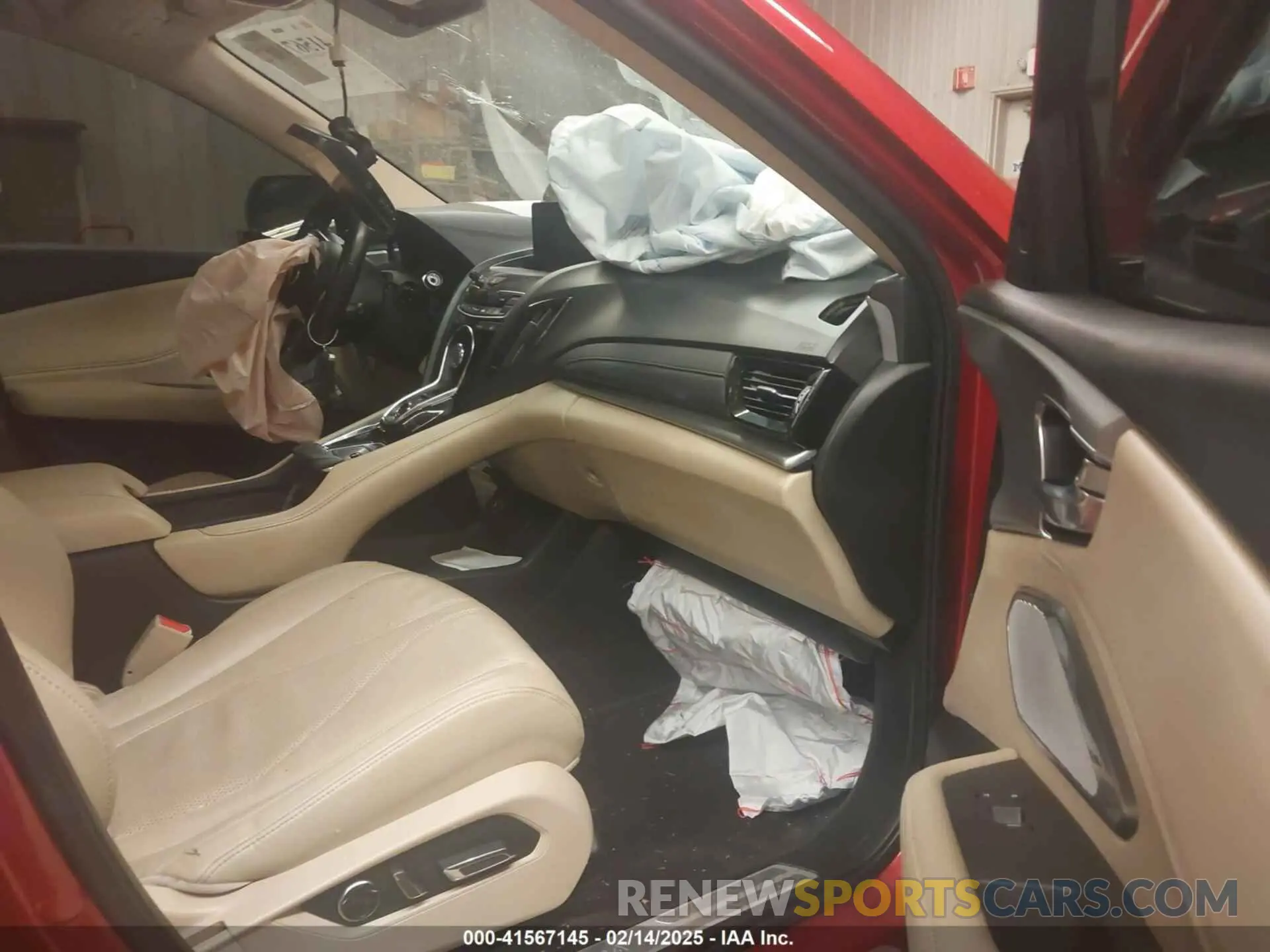 5 Photograph of a damaged car 5J8TC2H59KL016605 ACURA RDX 2019