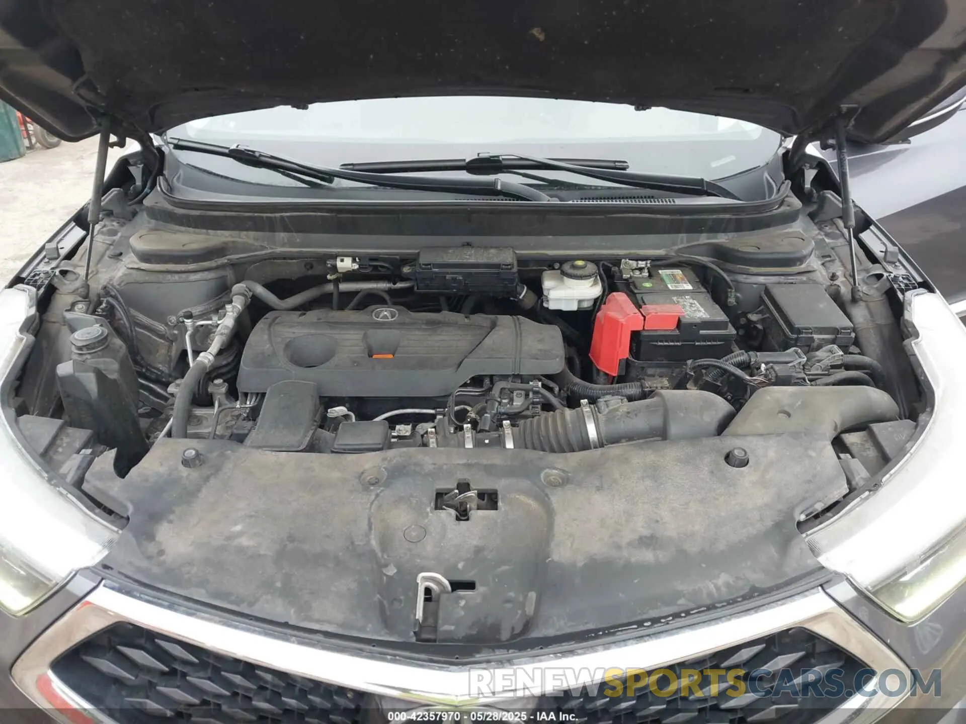 10 Photograph of a damaged car 5J8TC2H59KL026180 ACURA RDX 2019