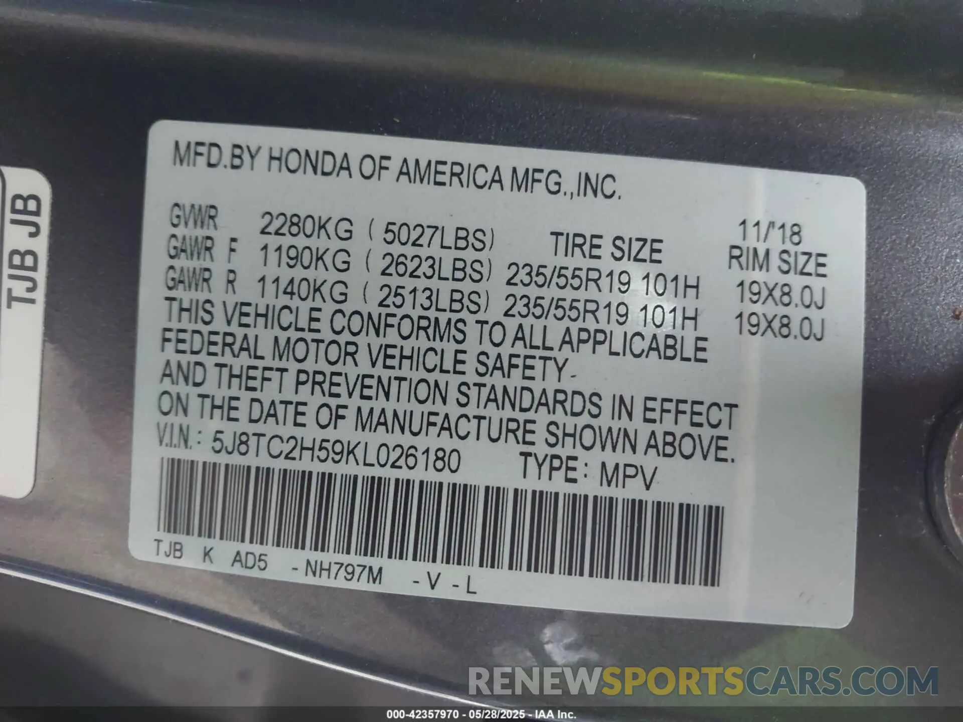 9 Photograph of a damaged car 5J8TC2H59KL026180 ACURA RDX 2019