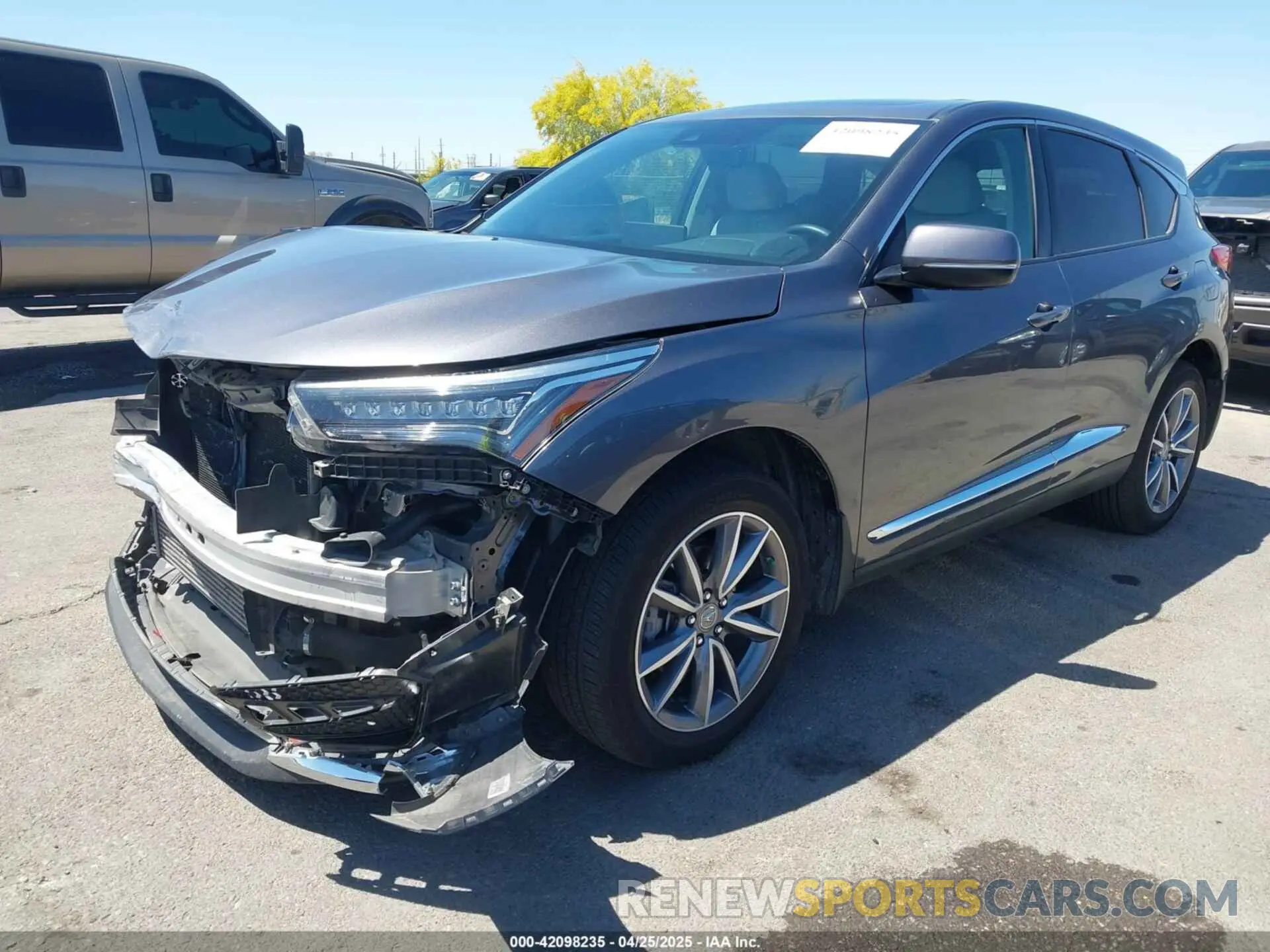 2 Photograph of a damaged car 5J8TC2H5XKL005340 ACURA RDX 2019