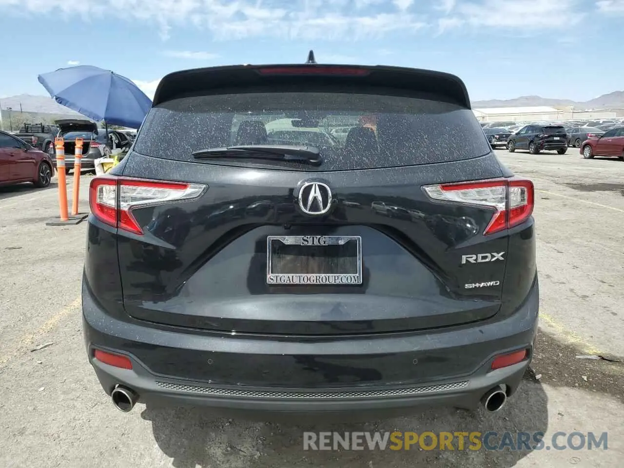 6 Photograph of a damaged car 5J8TC2H5XKL010747 ACURA RDX 2019
