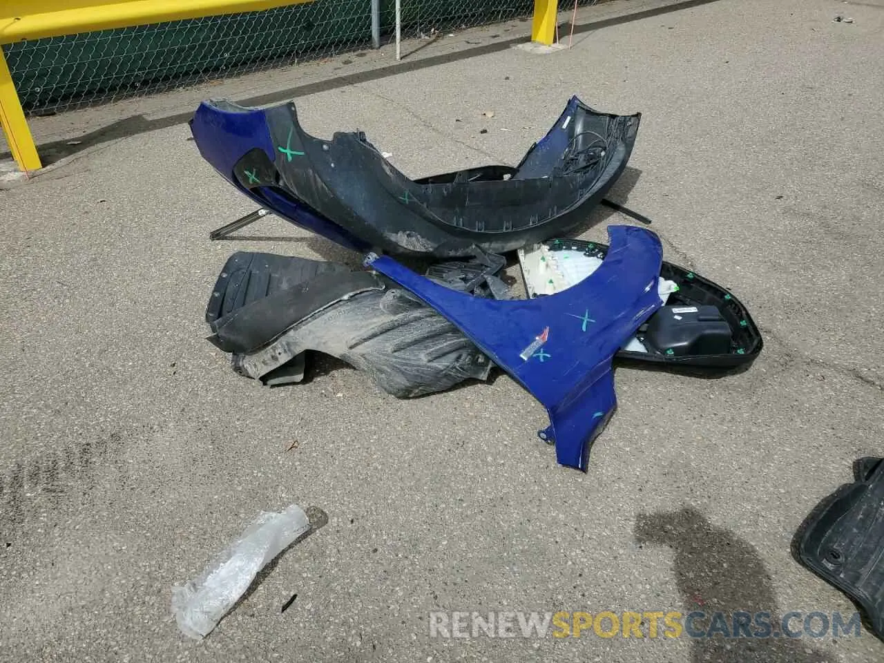 14 Photograph of a damaged car 5J8TC2H63KL005141 ACURA RDX 2019