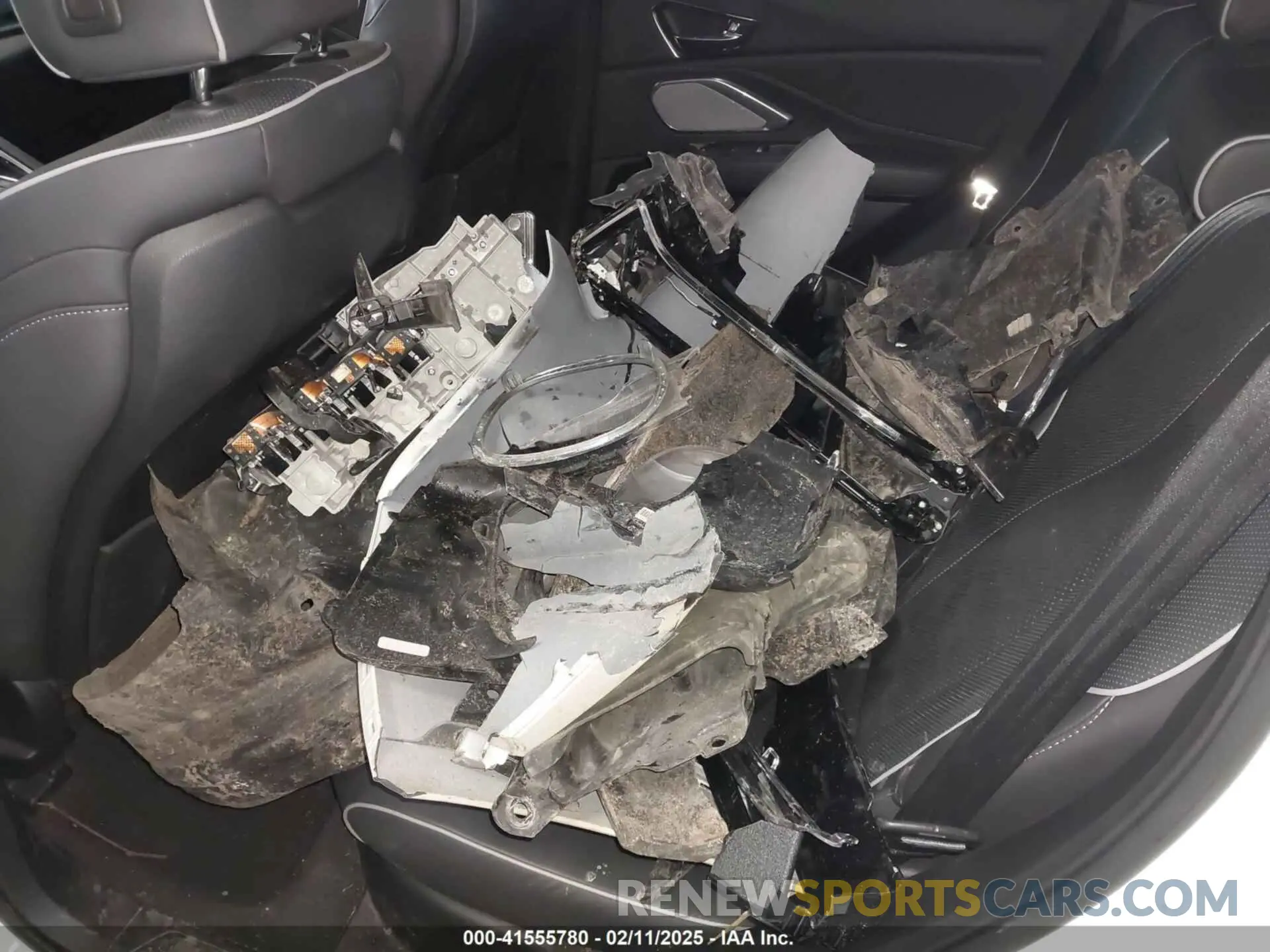 12 Photograph of a damaged car 5J8TC2H64KL800117 ACURA RDX 2019