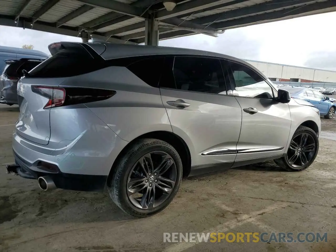 3 Photograph of a damaged car 5J8TC2H65KL037329 ACURA RDX 2019